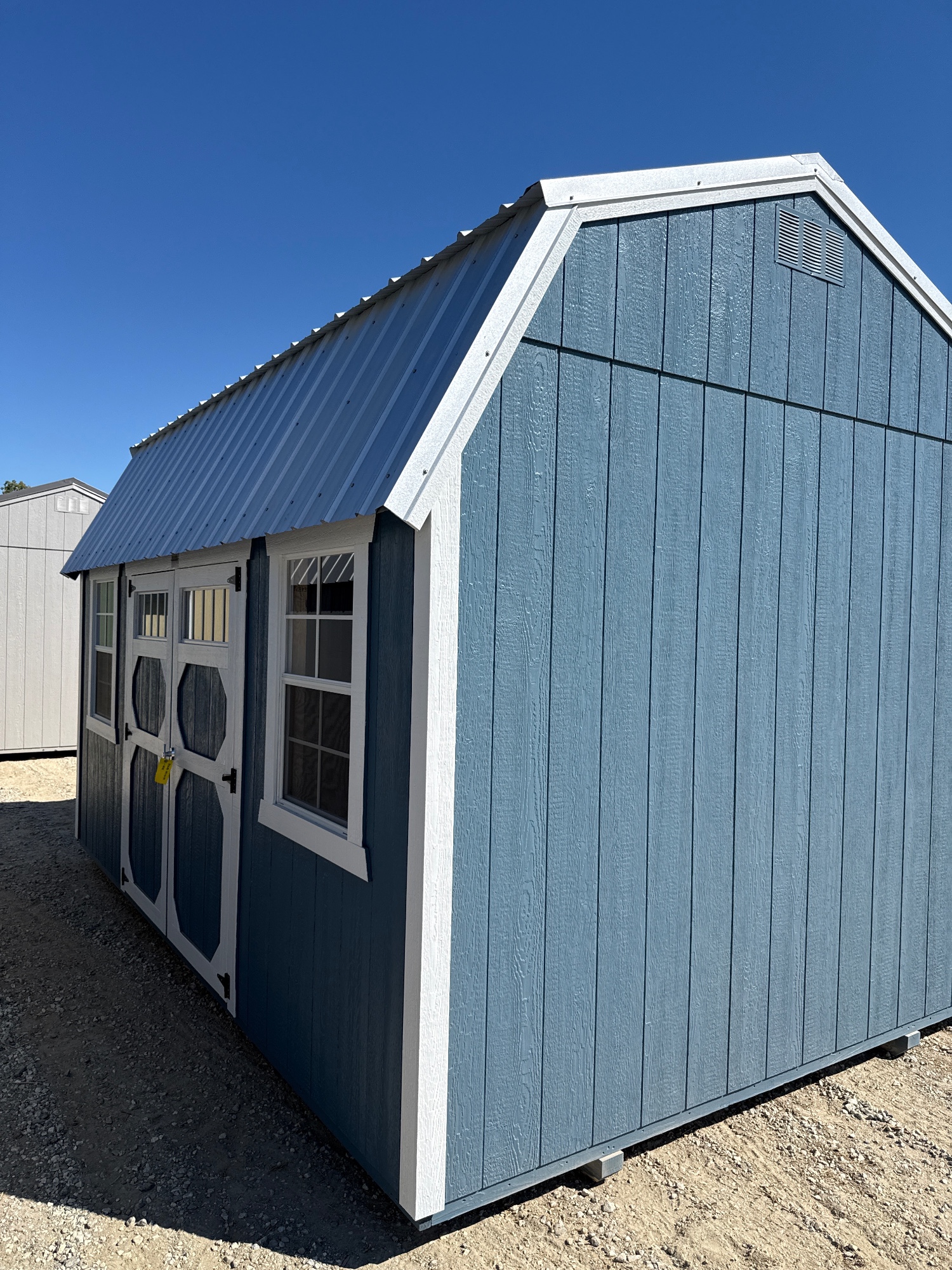 Lofted Barn - 10x16