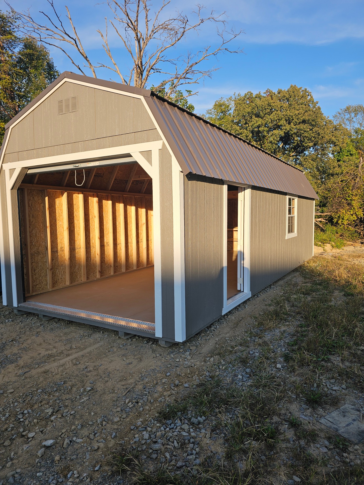 Lofted Barn Garage - 12x28