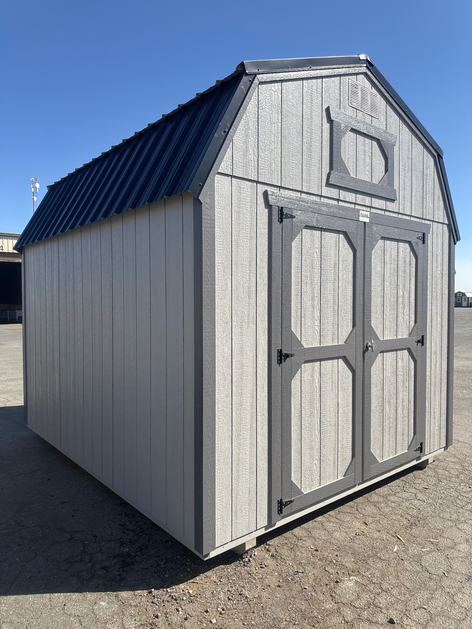 Lofted Barn - 10x12