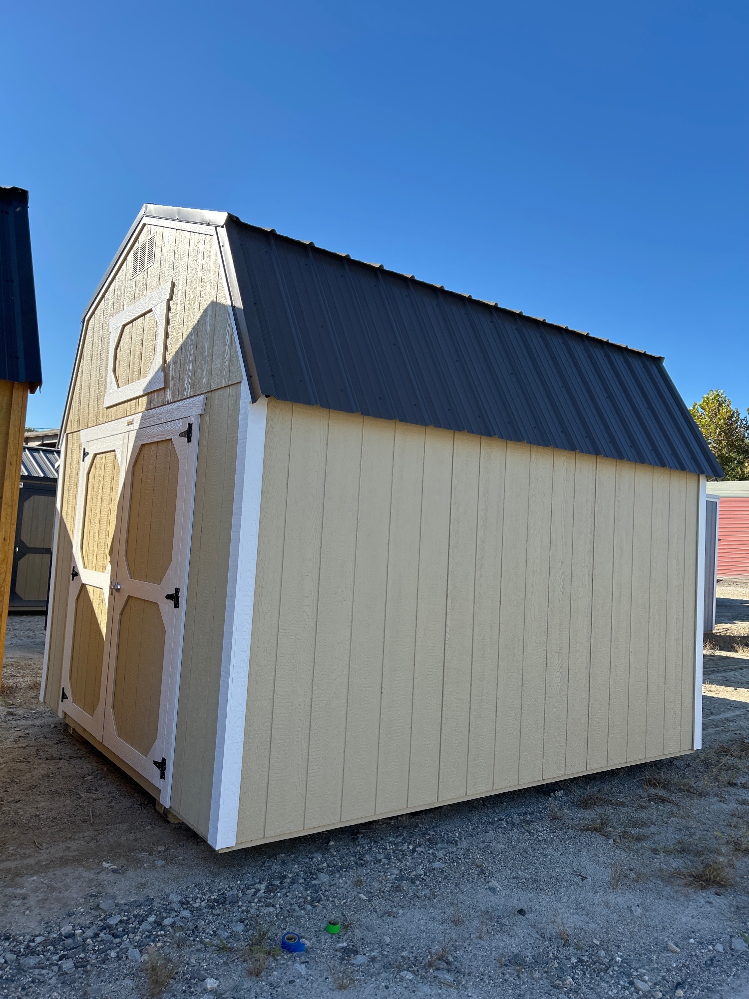 Lofted Barn - 10x12