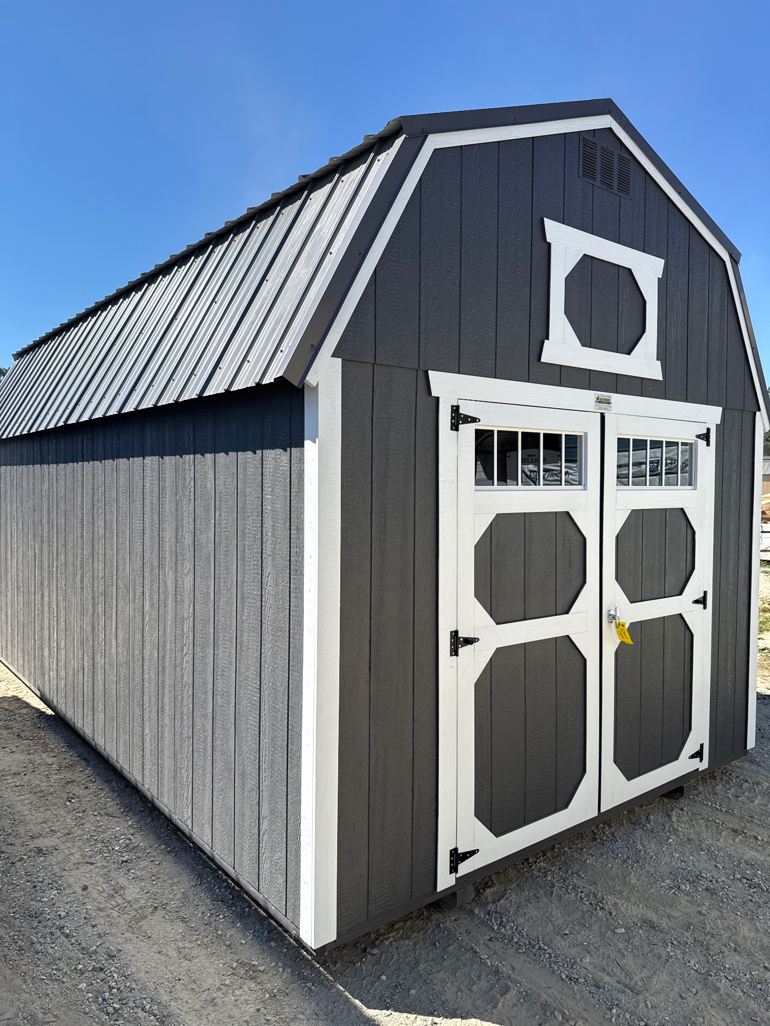 Lofted Barn - 10x20