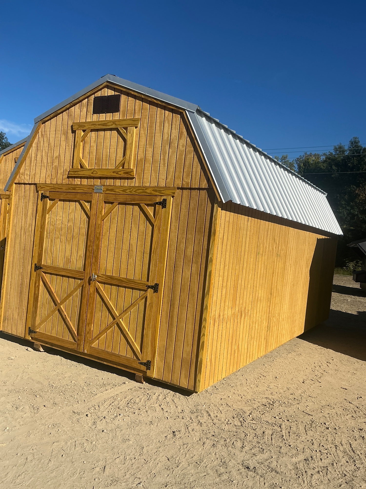 Lofted Barn - 10x20