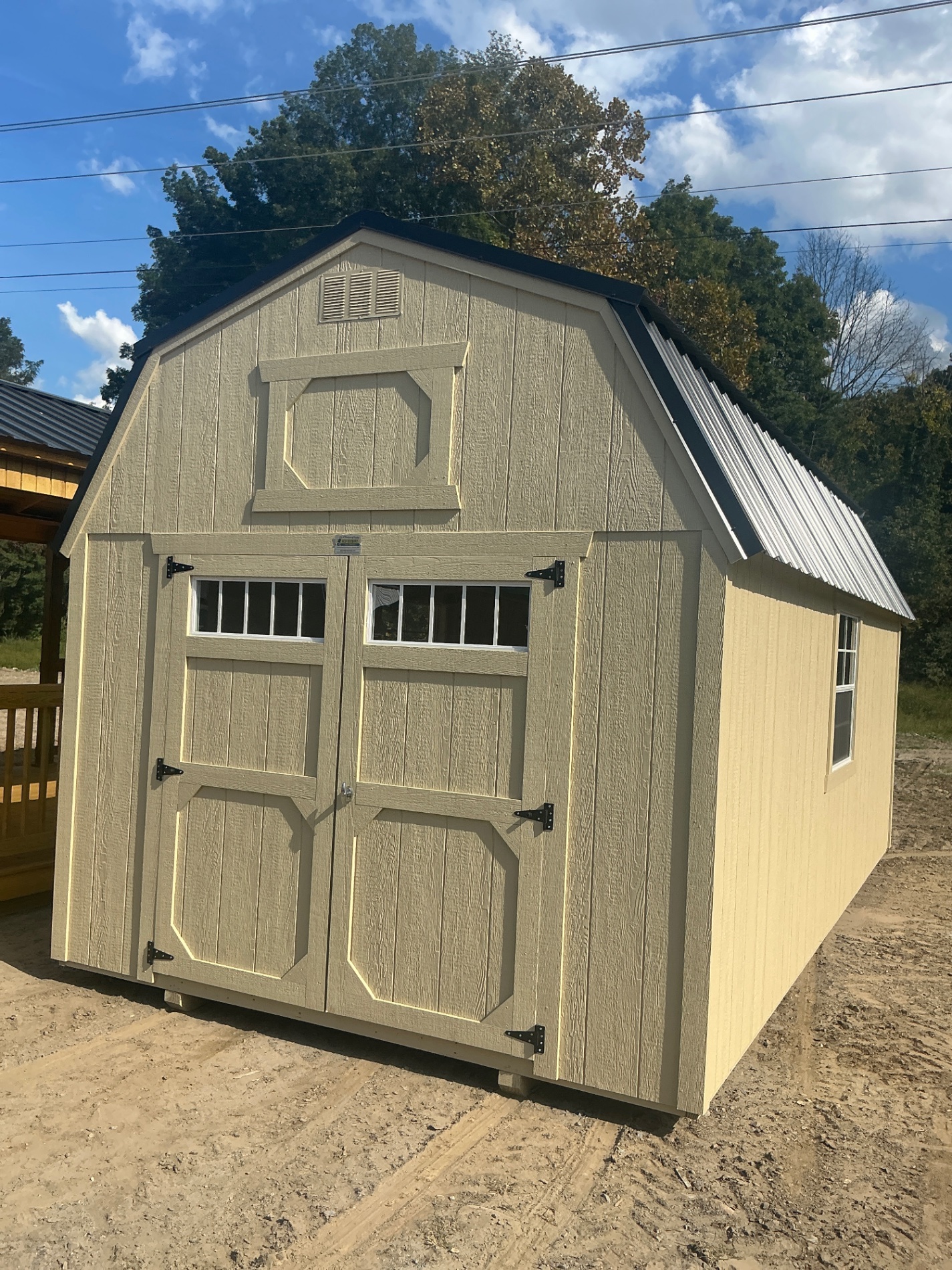 Lofted Barn - 10x20