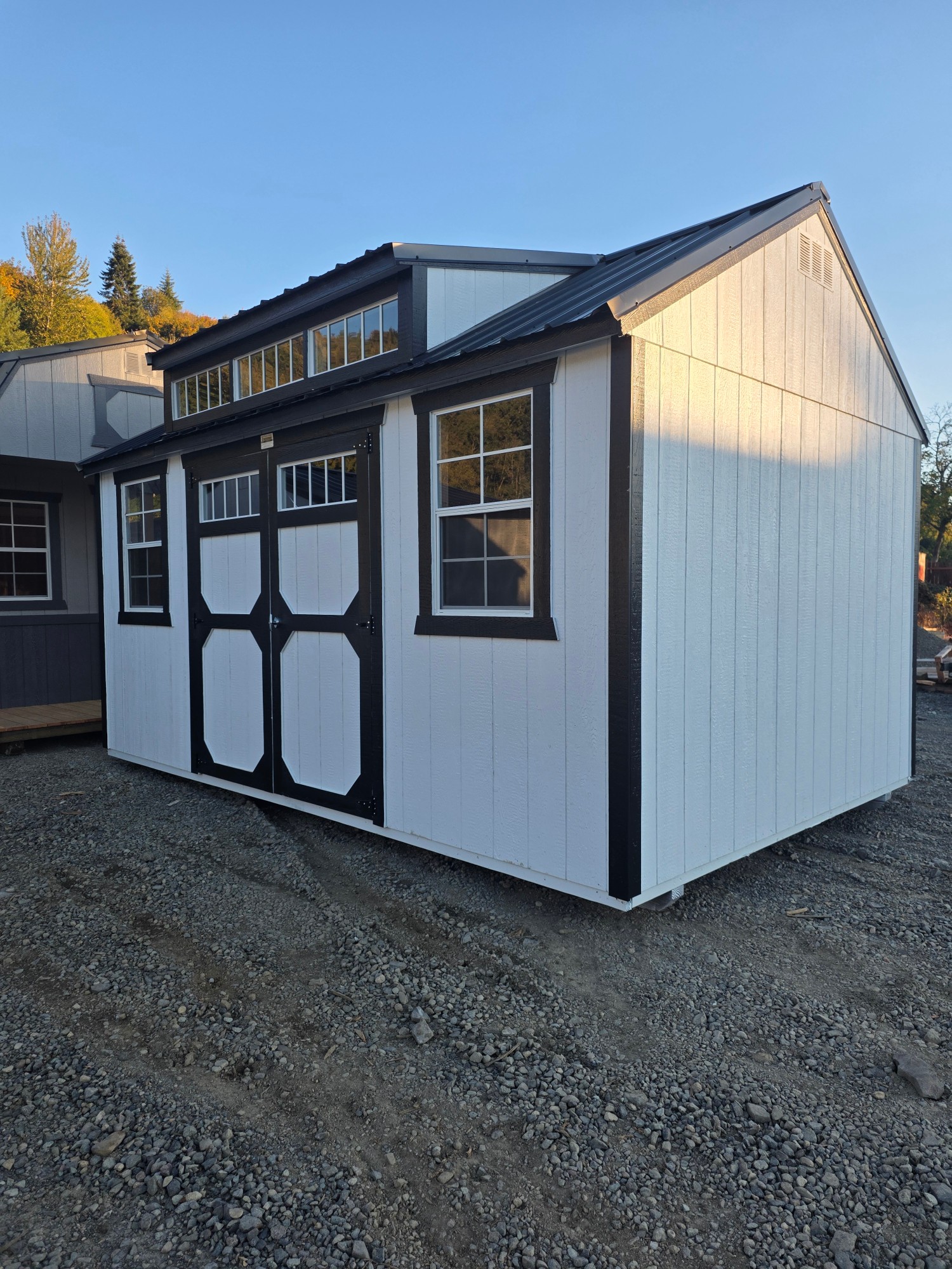 Utility Dormer - 10x16