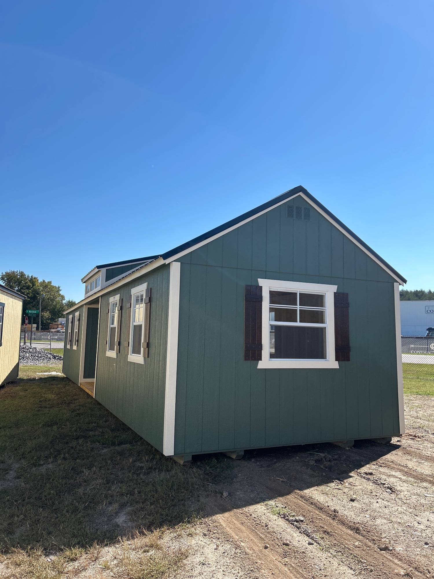 Utility Center Porch - 12x40