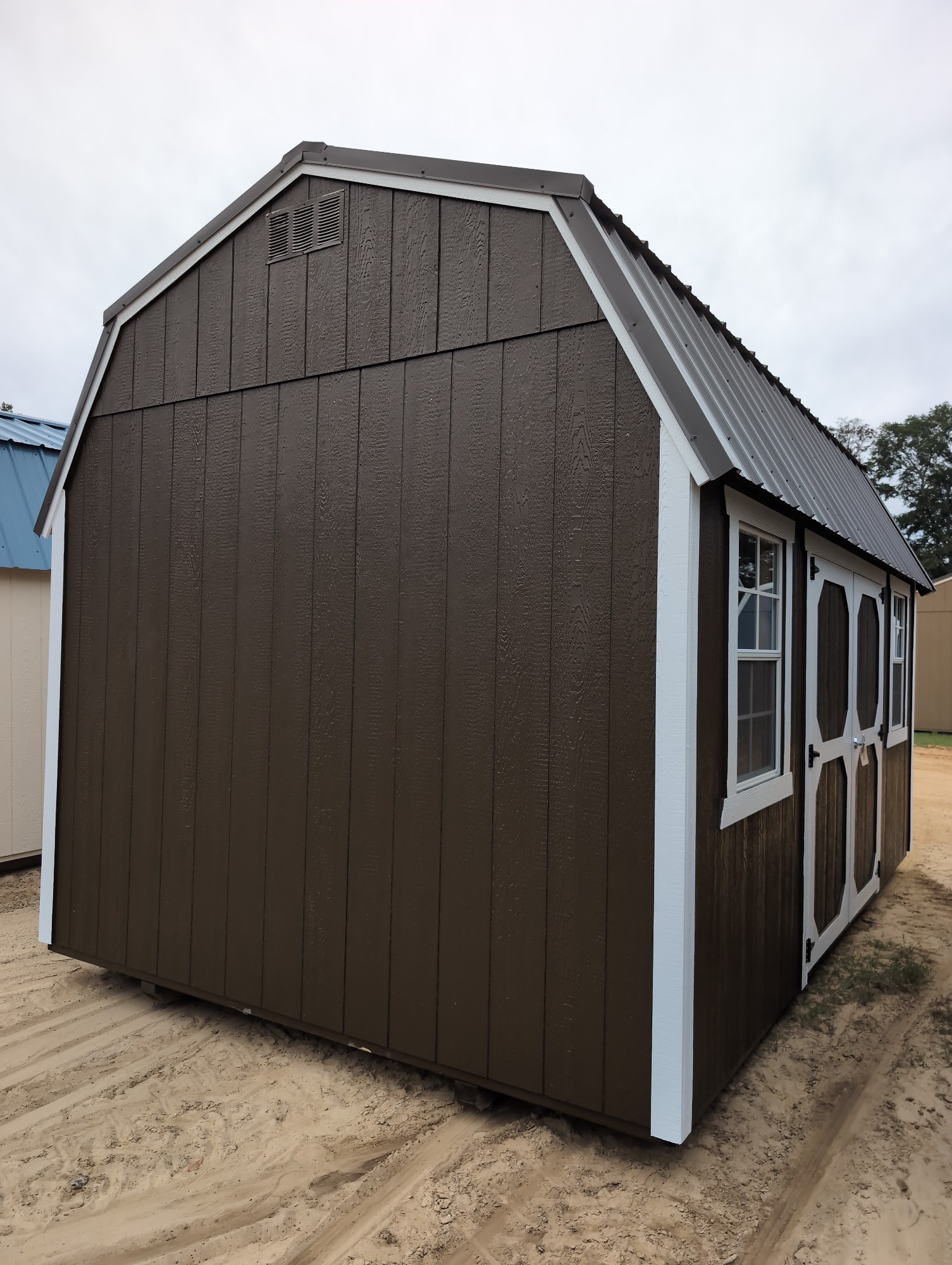 Lofted Barn - 10x16
