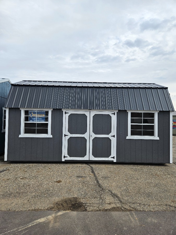 Lofted Barn - 10x20