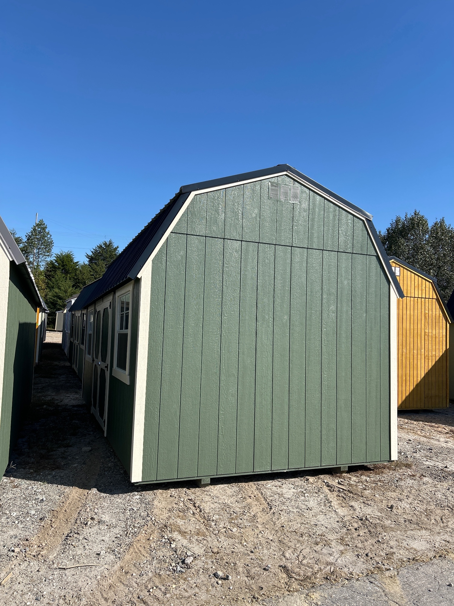 Lofted Barn - 10x20