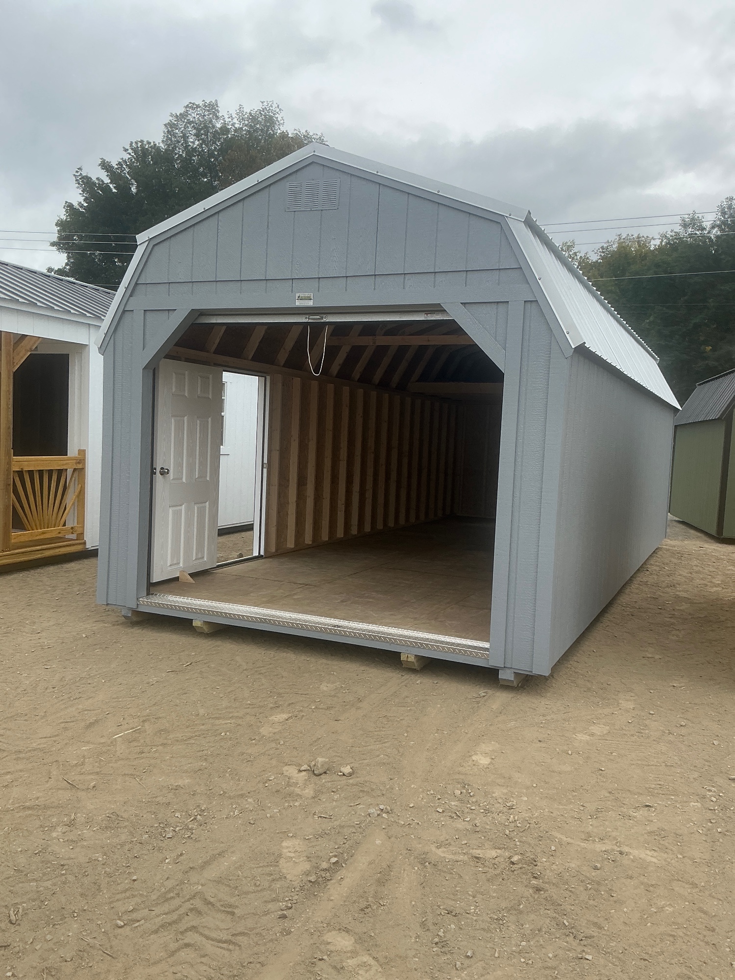 Lofted Barn Garage - 12x28