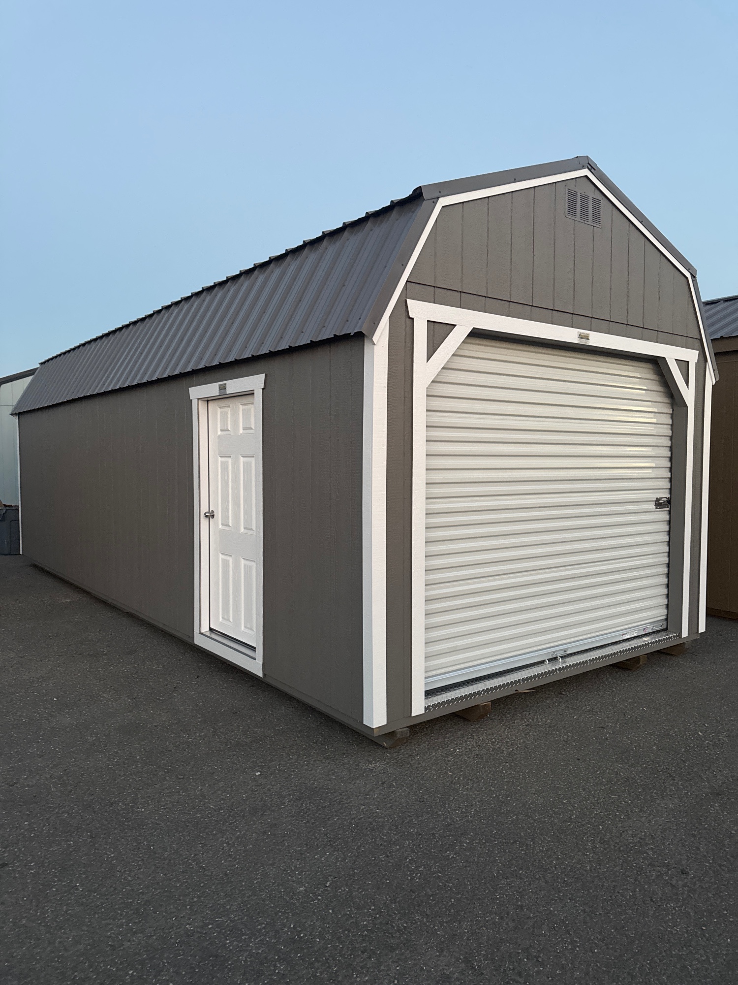 Lofted Barn Garage - 12x28
