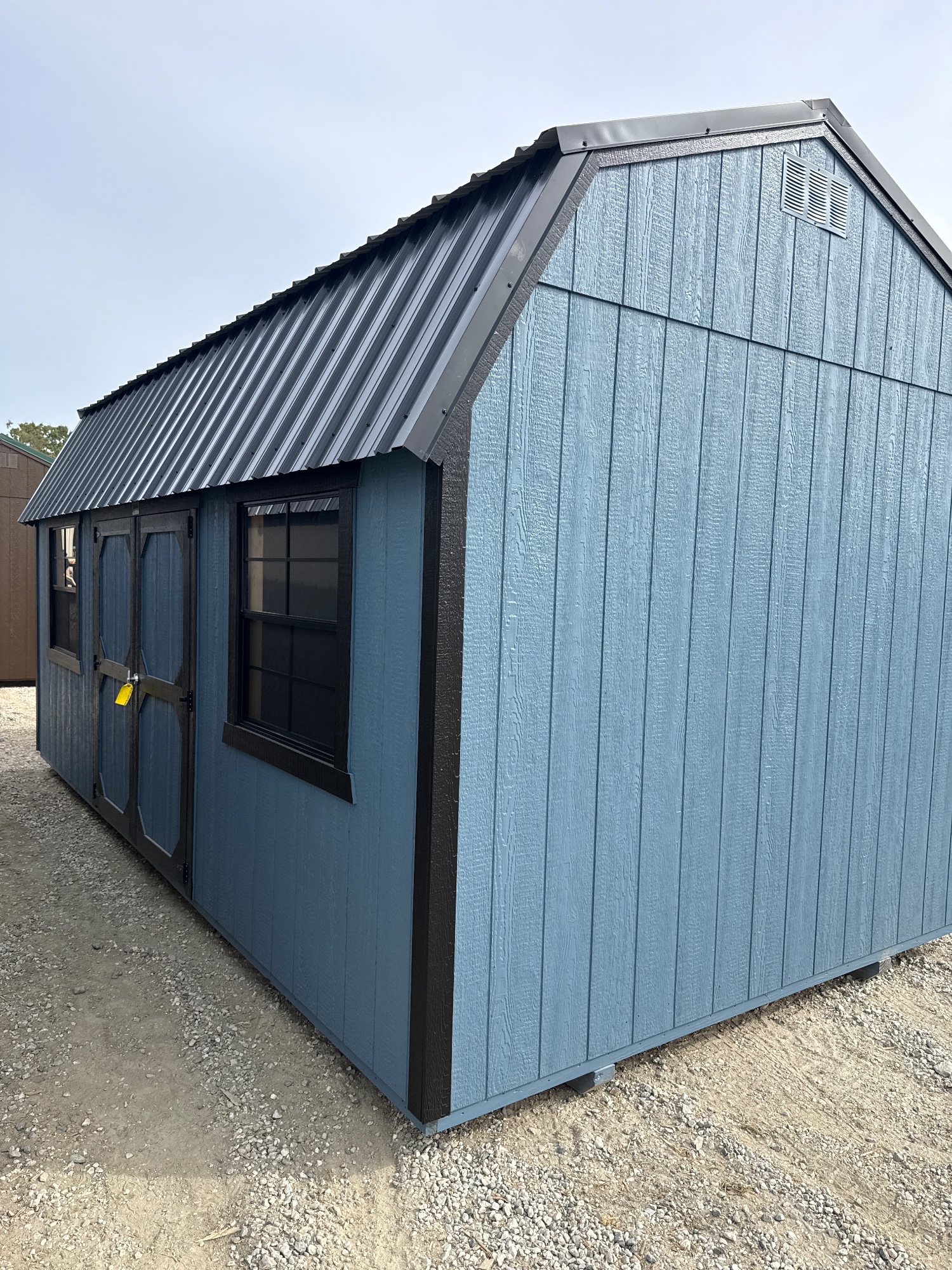 Lofted Barn - 10x20