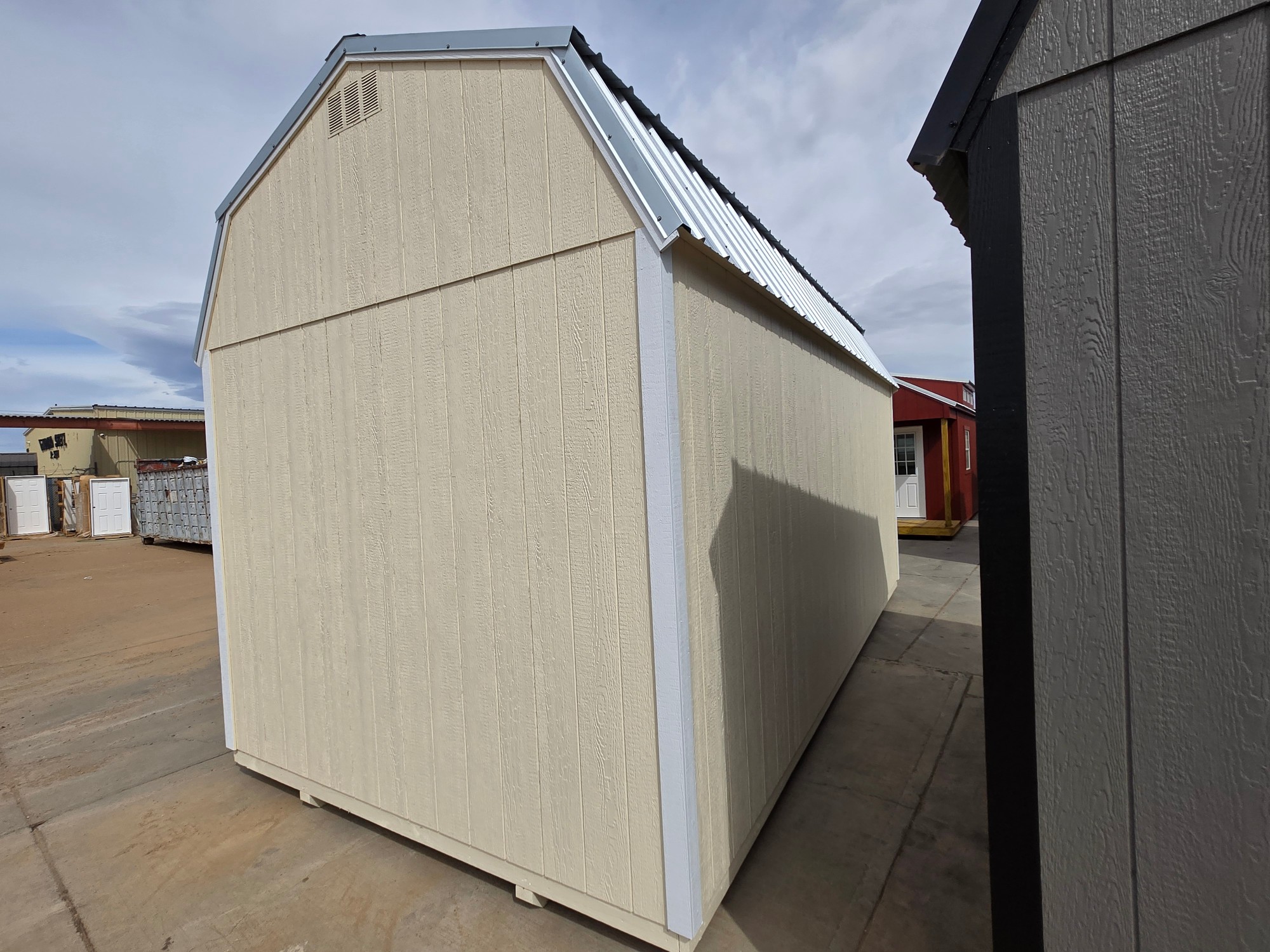 Lofted Barn 8' Garage - 10x20