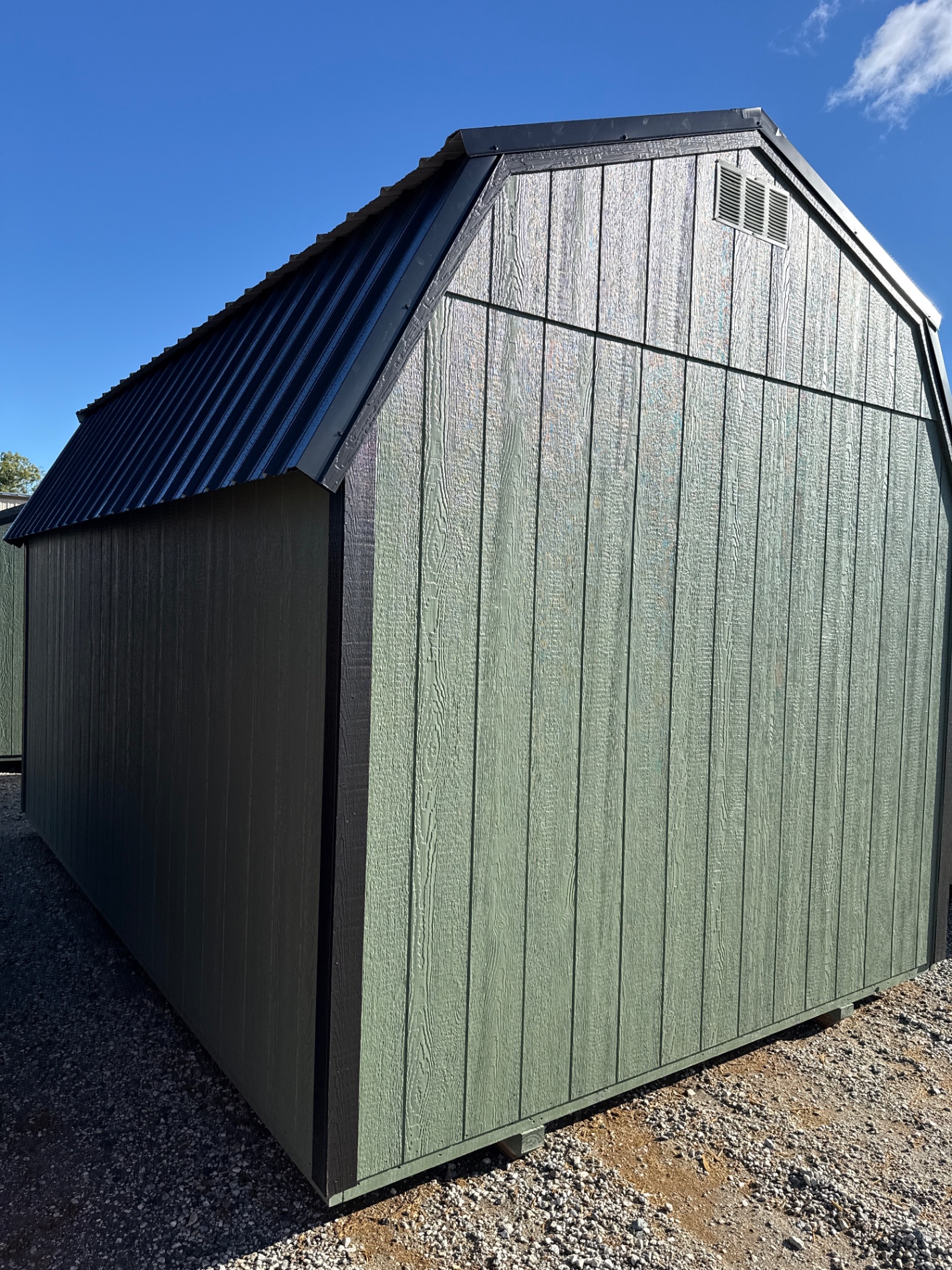 Lofted Barn - 10x16