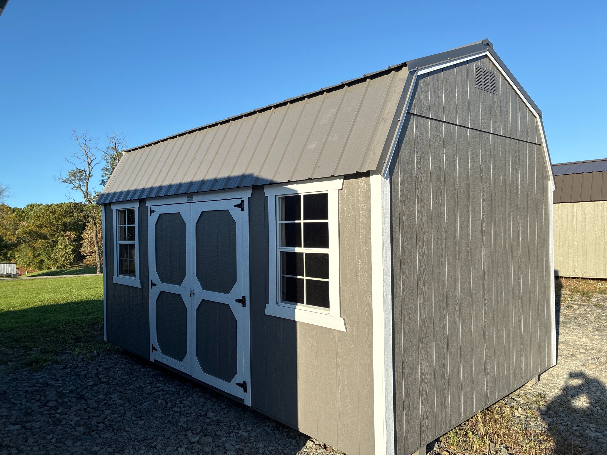 Lofted Barn - 10x16