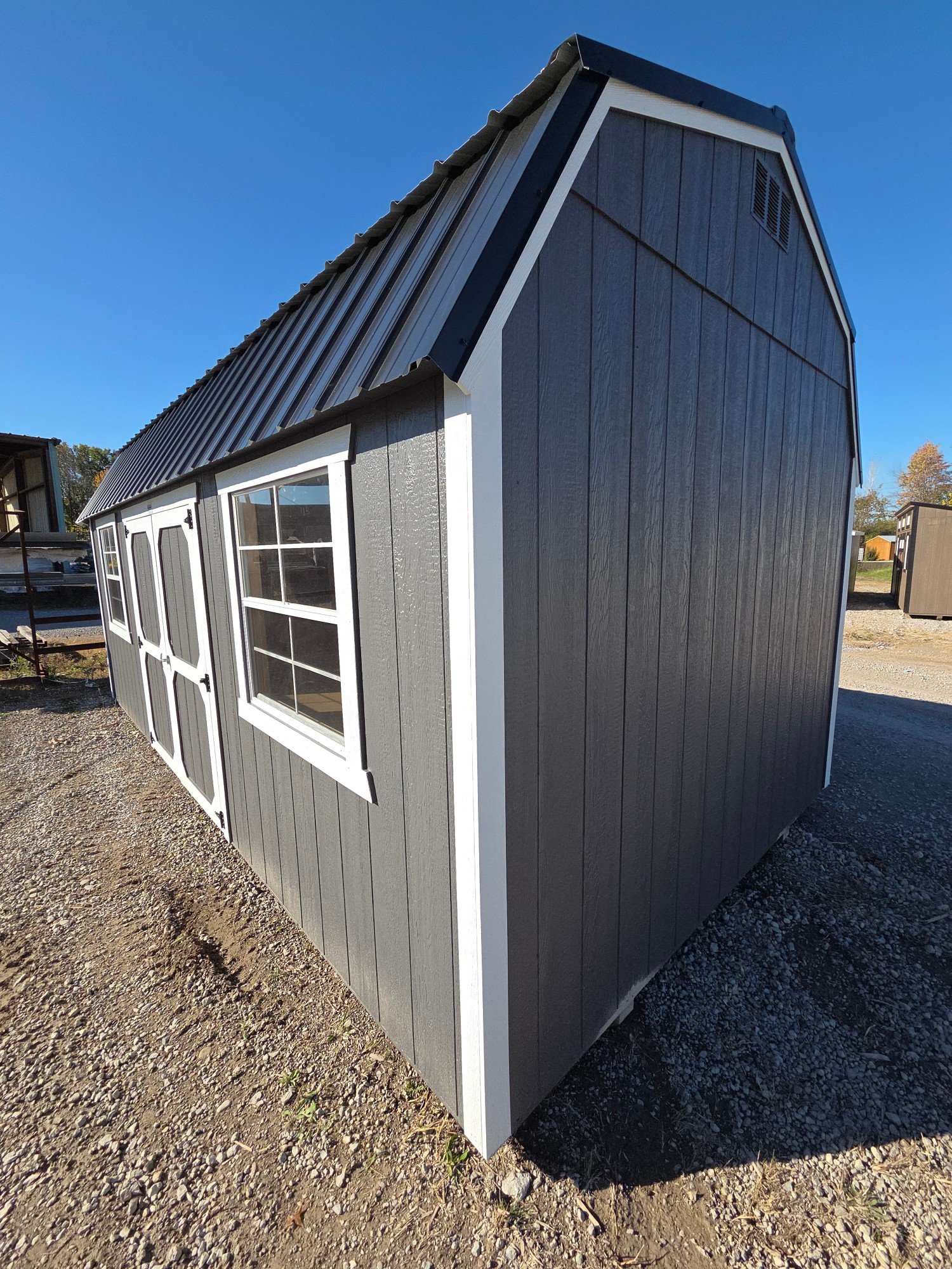 Lofted Barn - 10x20