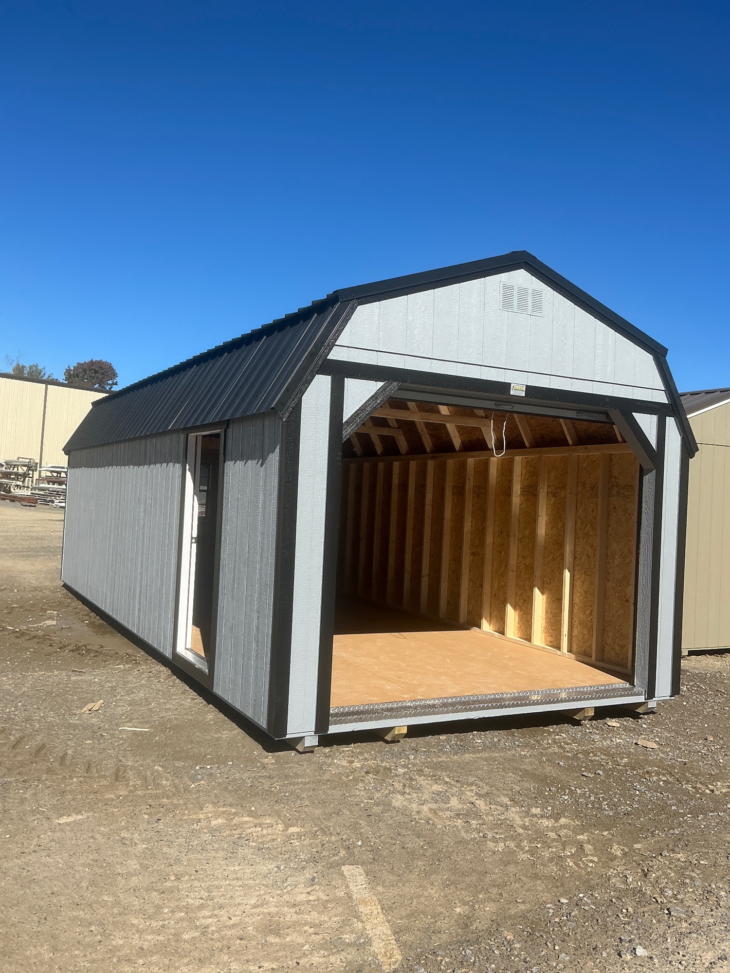 Lofted Barn Garage - 12x28