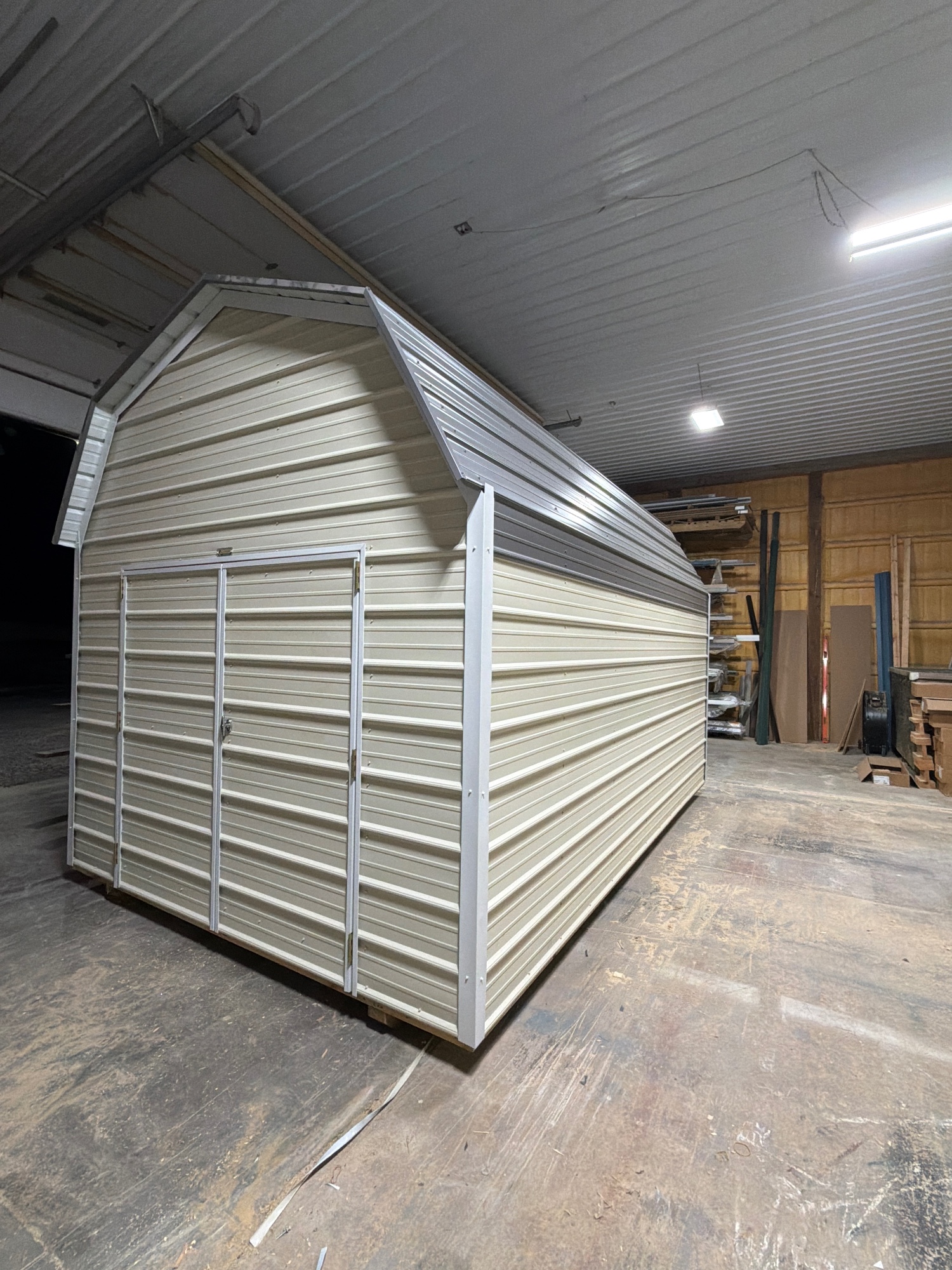 Metal Lofted - 10x16