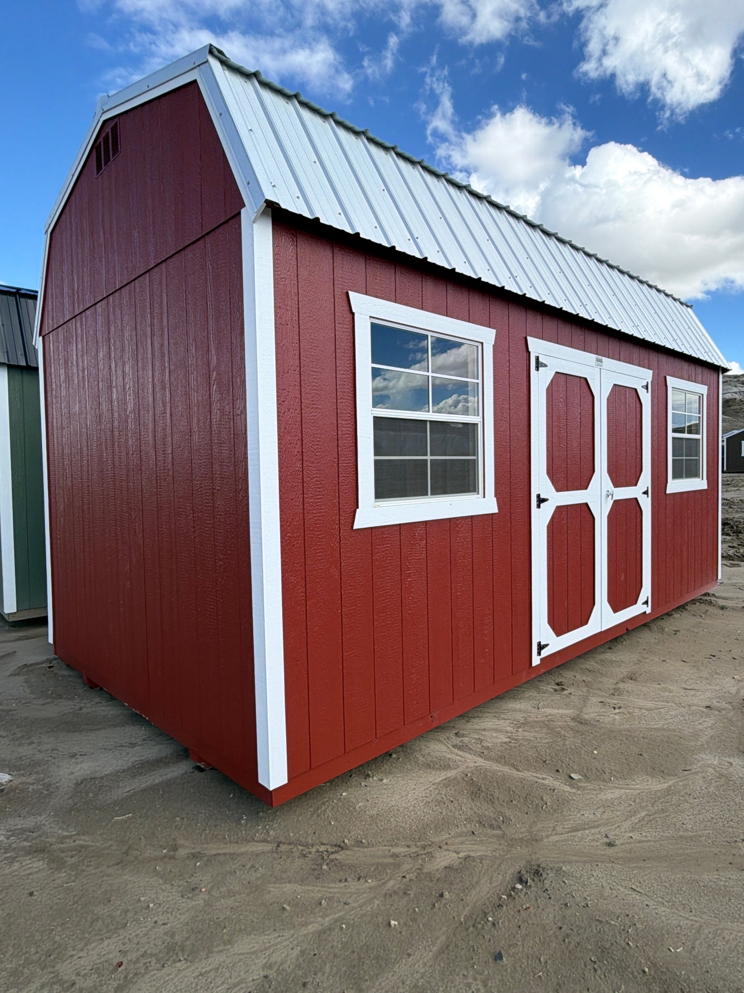 Lofted Barn - 10x20