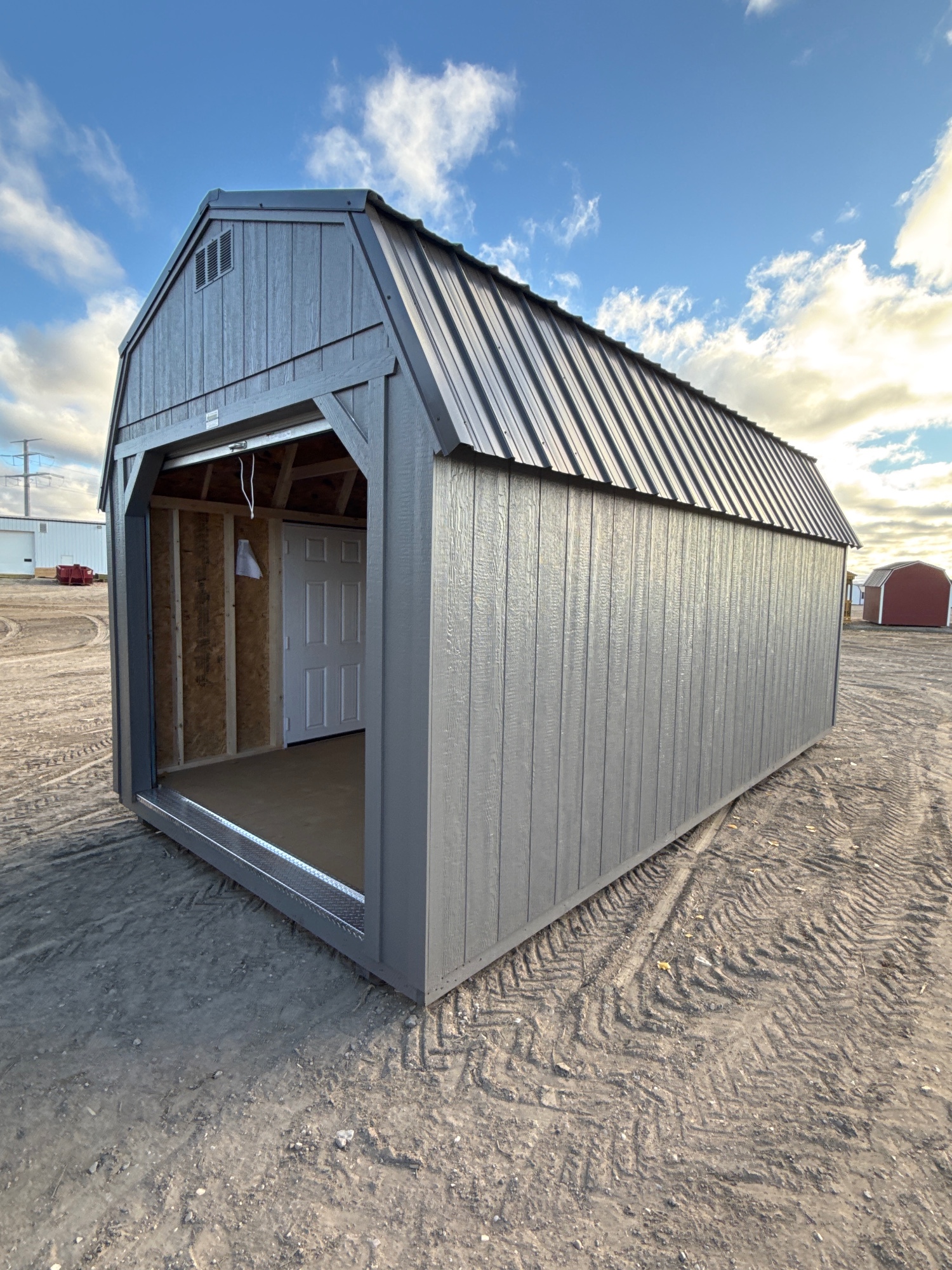 Lofted Barn 8' Garage - 10x20