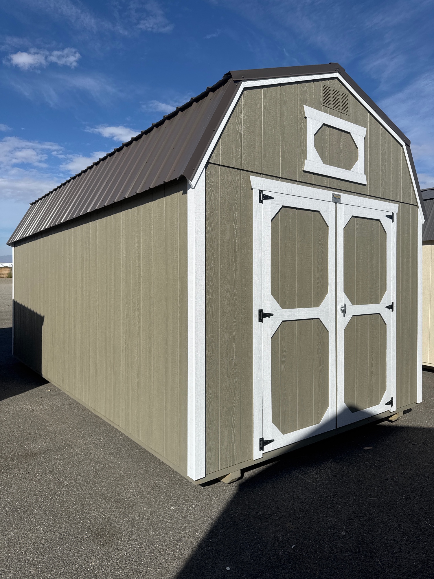 Lofted Barn - 10x20