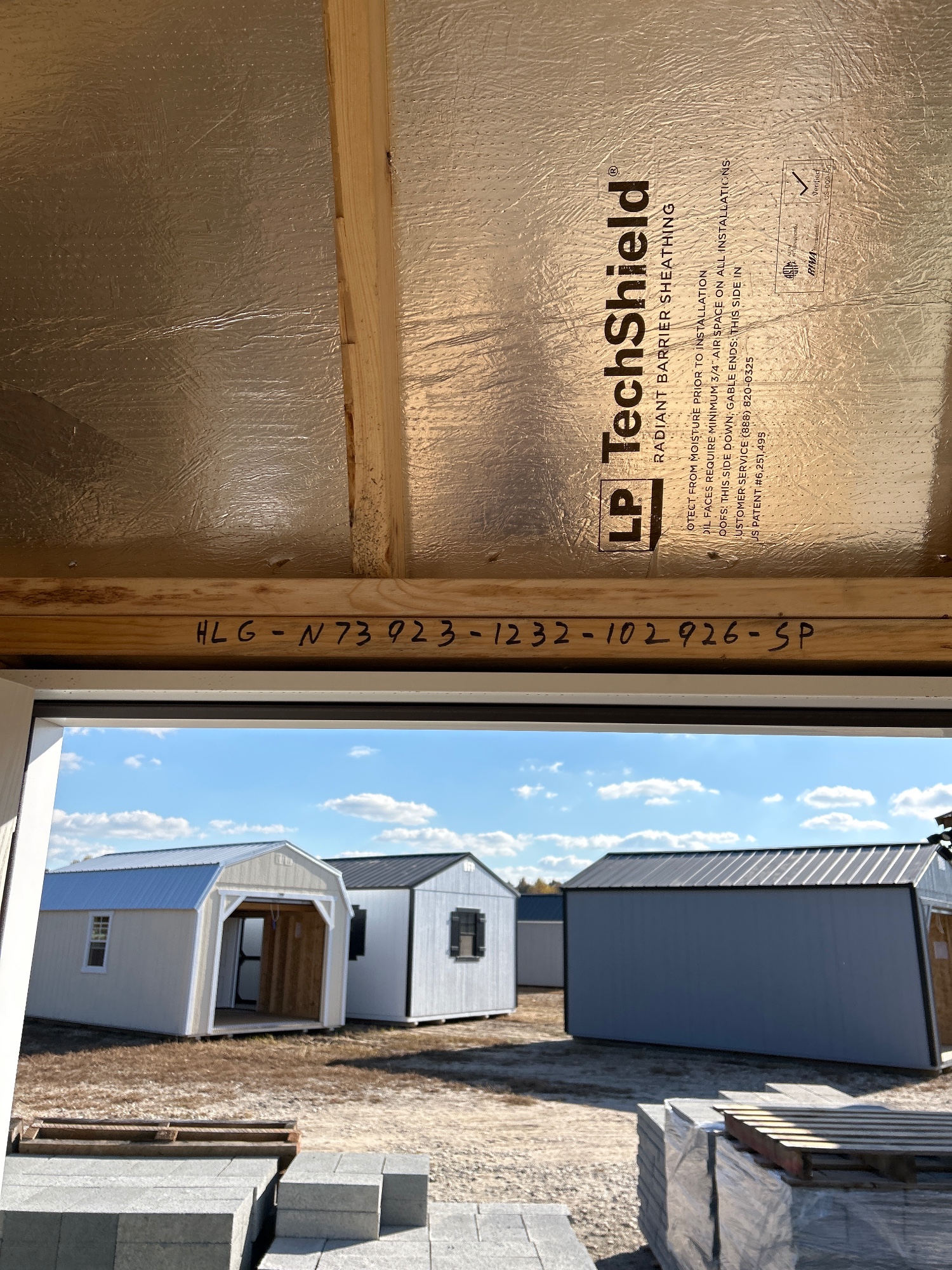 Lofted Barn Garage - 12x32 image 3