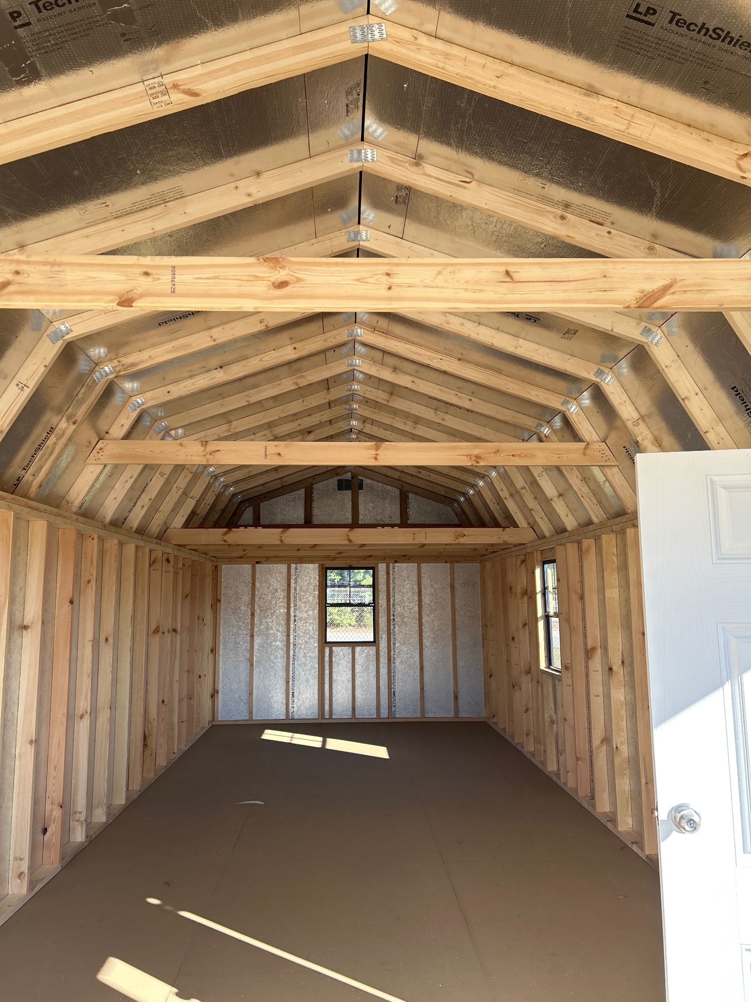 Lofted Barn Garage - 12x32 image 4