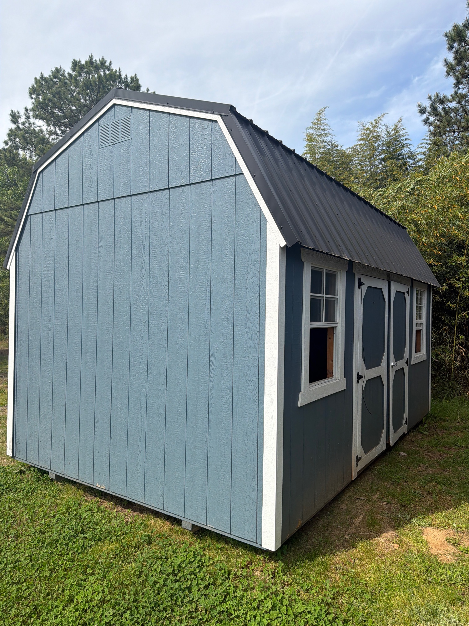 Lofted Barn - 10x16