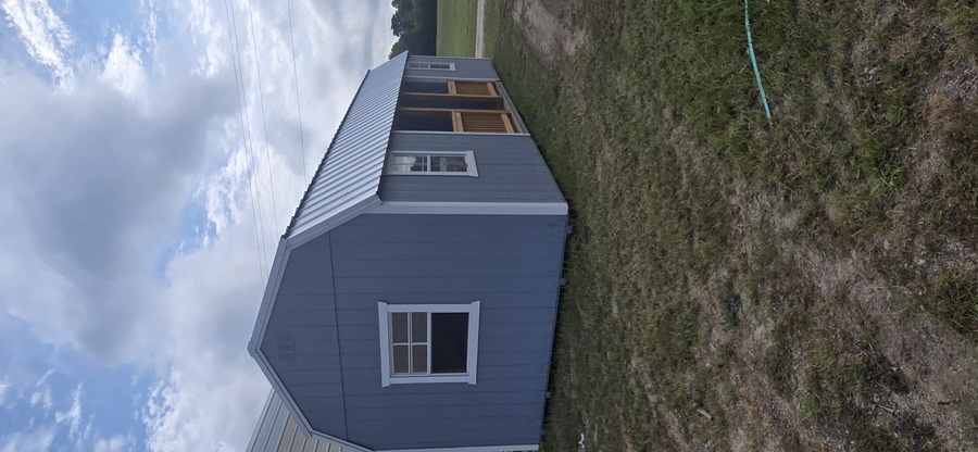 Lofted Barn - 12x28