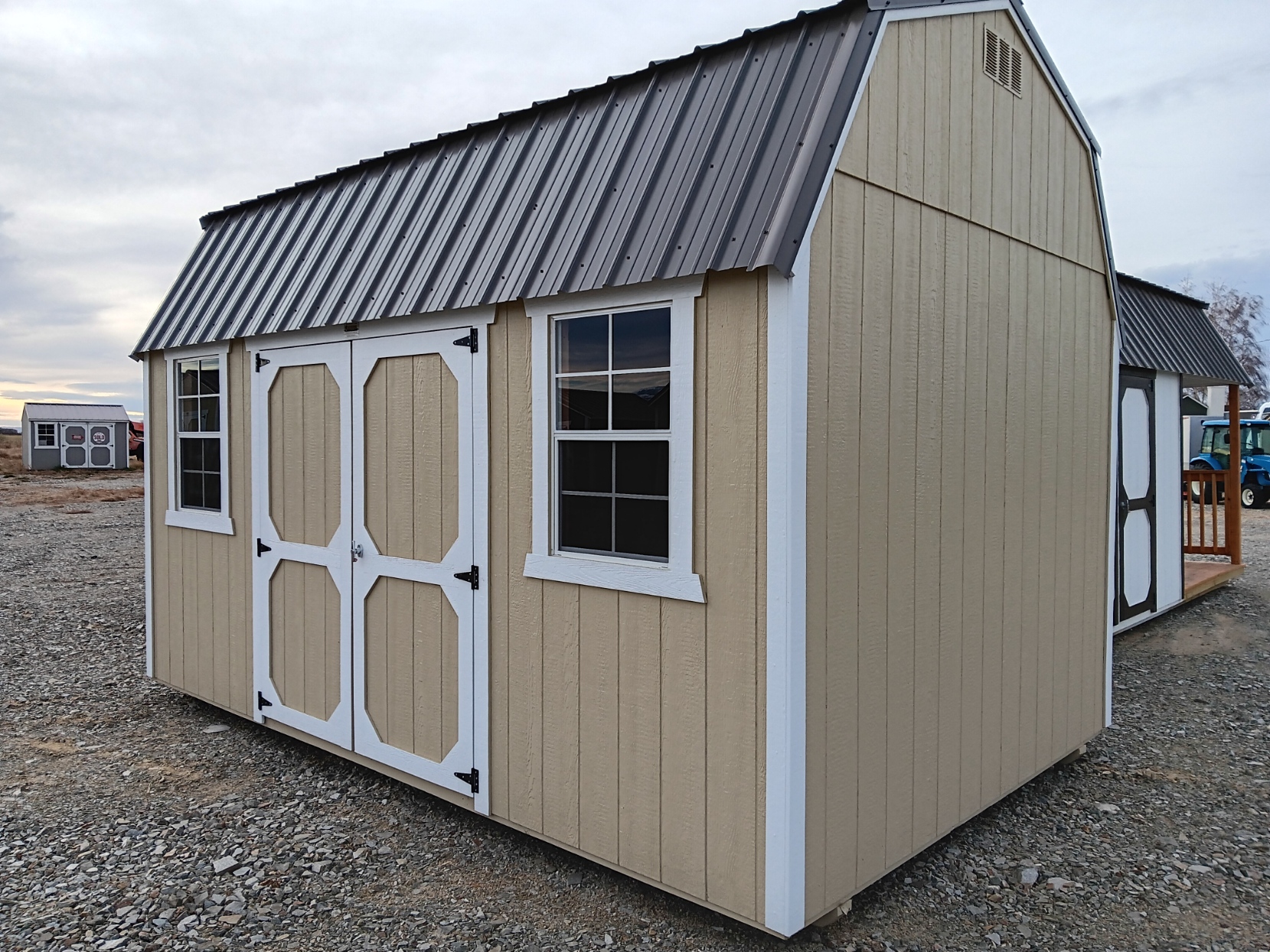 Lofted Barn - 10x16