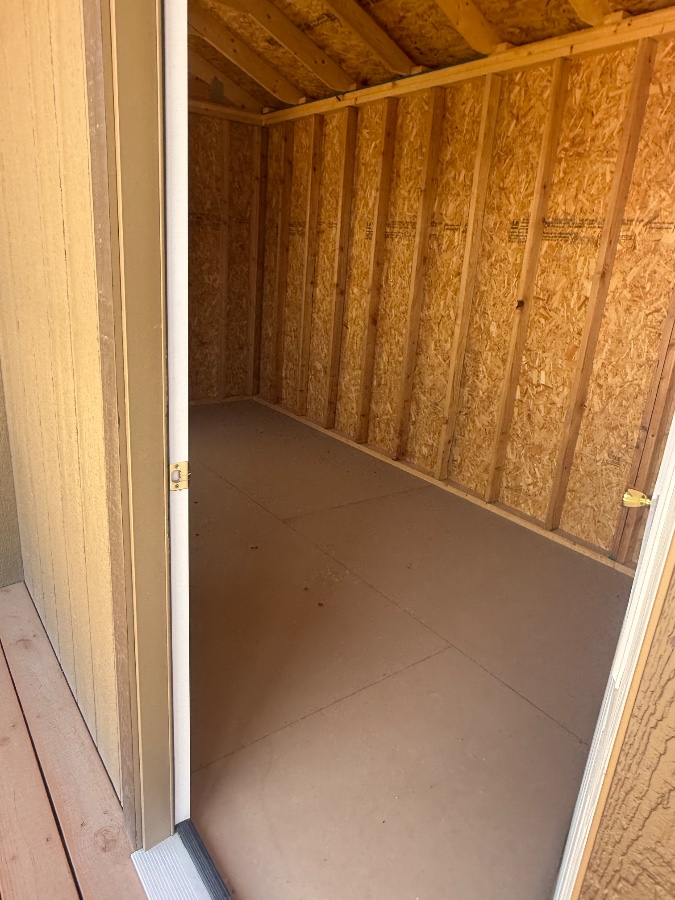 Utility Center Porch - 12x28