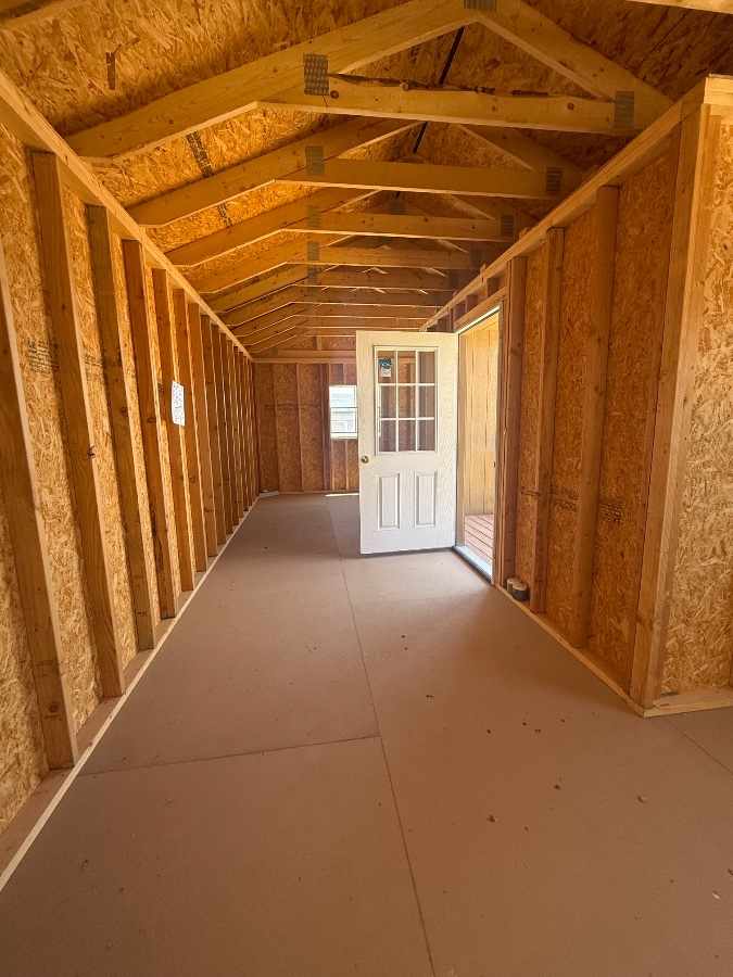 Utility Center Porch - 12x28