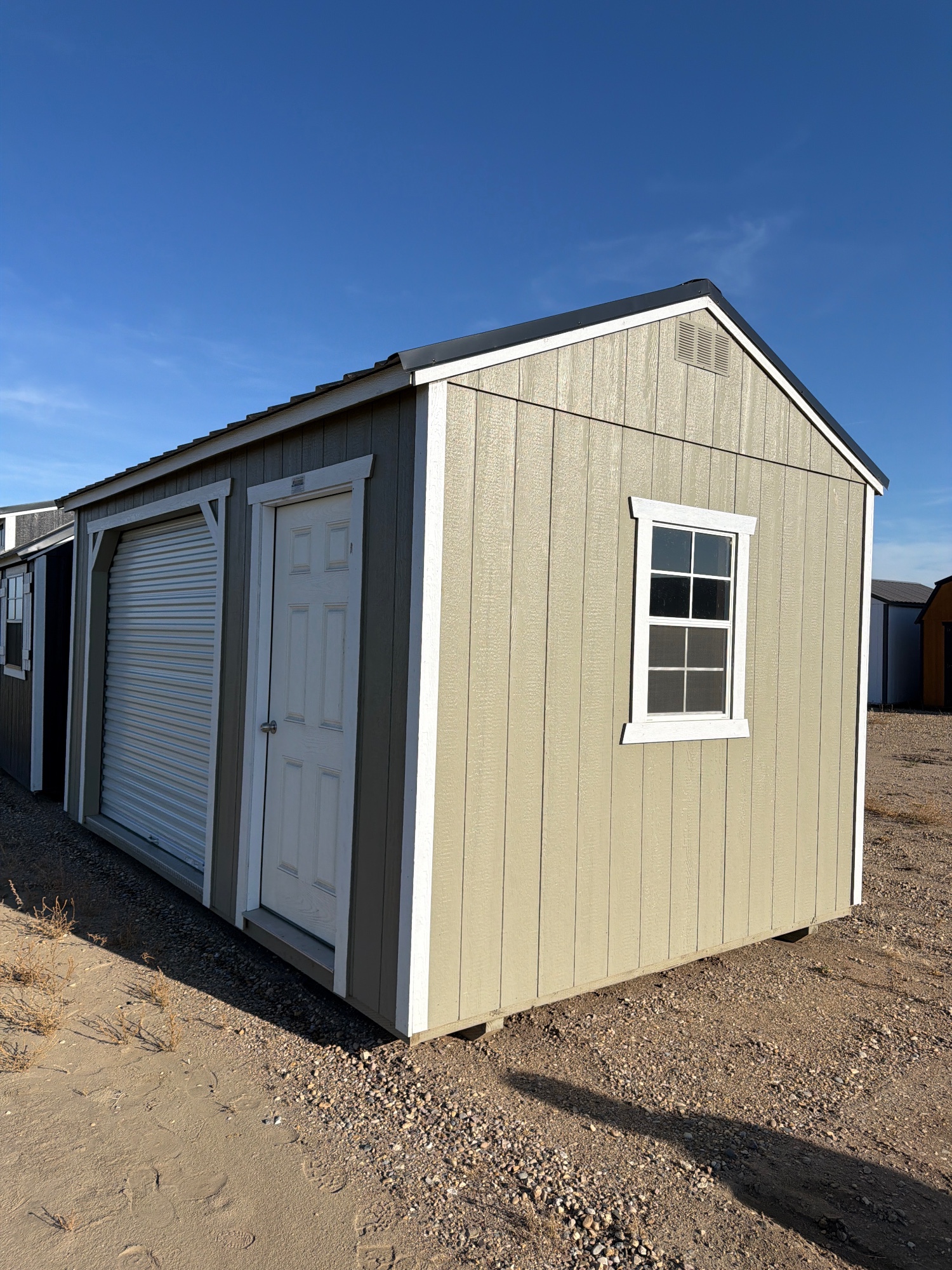 Utility 8' Garage - 10x16