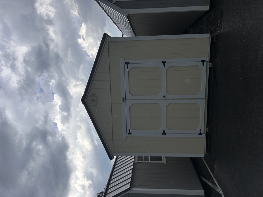 Utility – 10X20