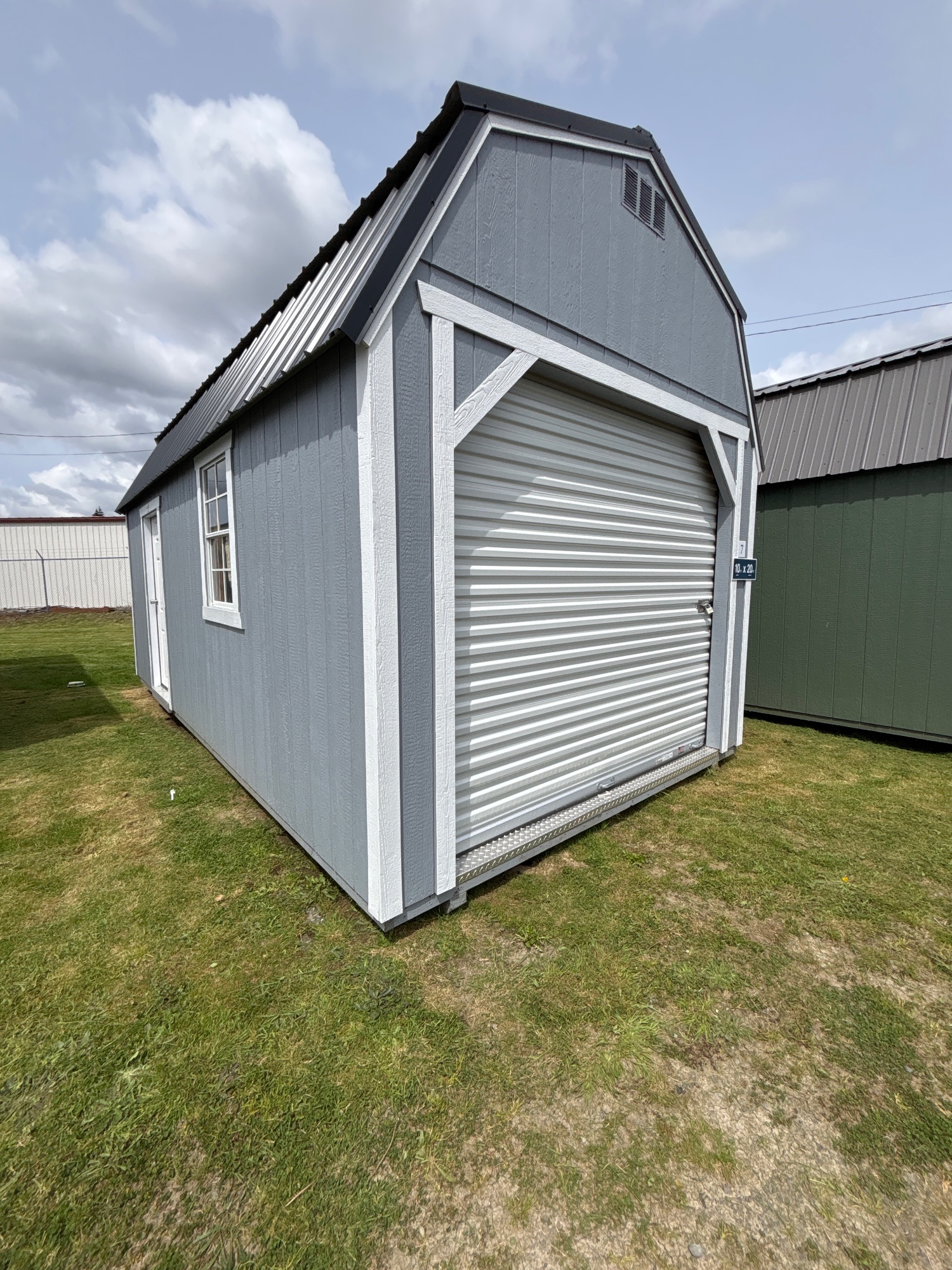 Lofted Barn Garage - 10 x 20