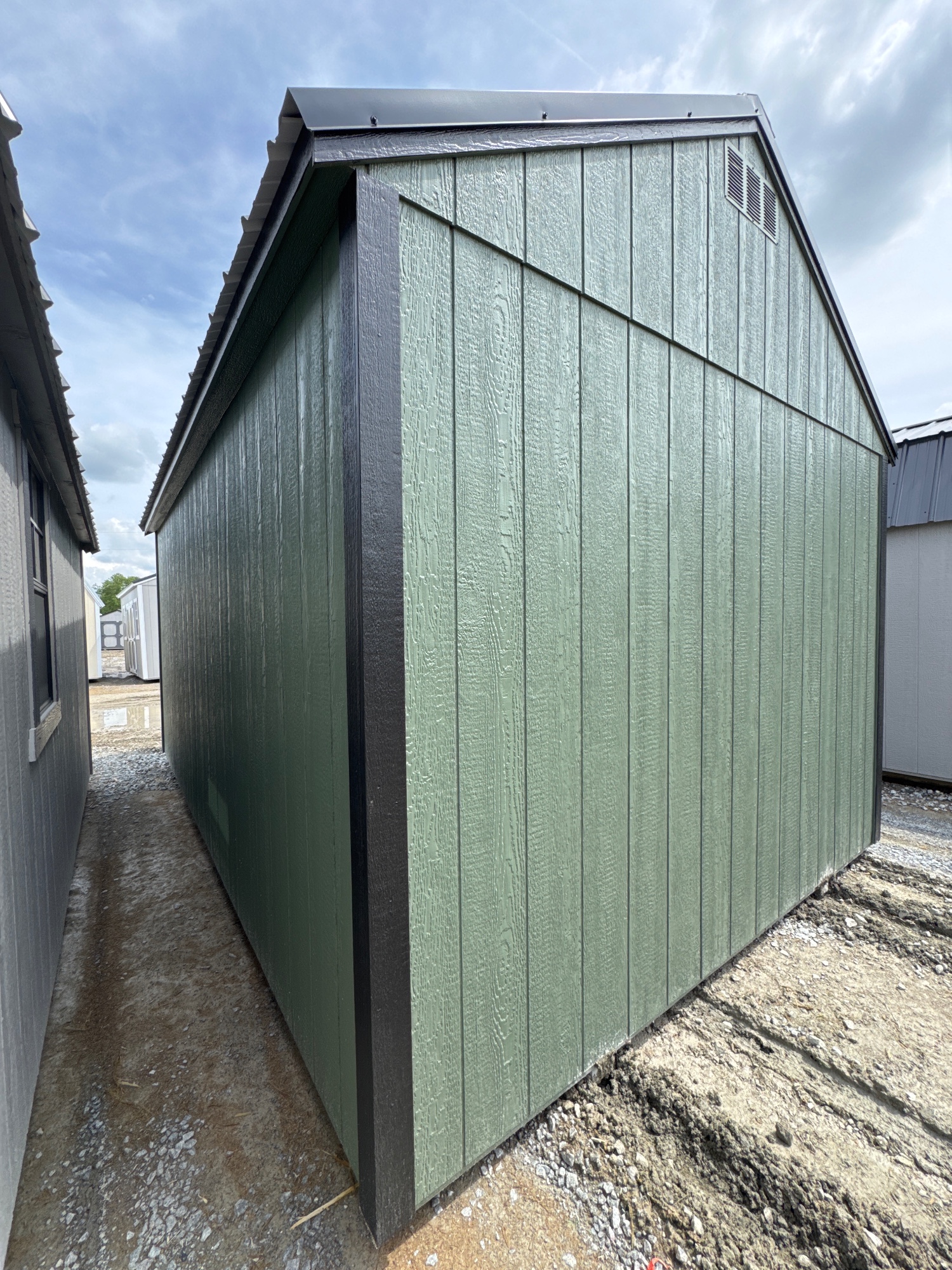 Utility Dormer - 10x16