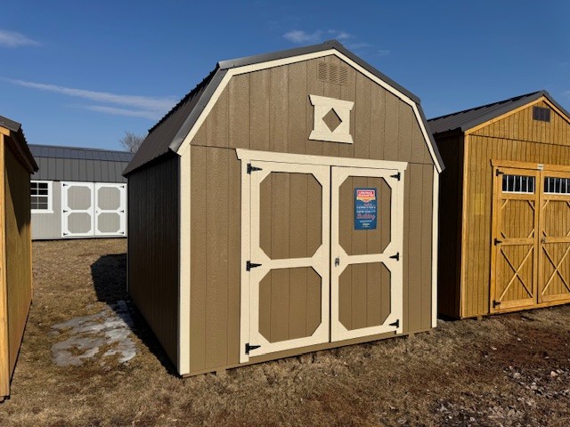 Lofted Barn – 10X12