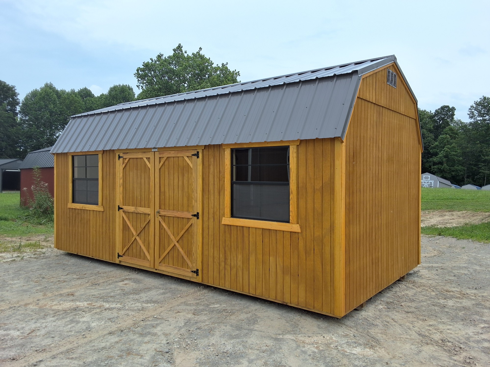 Lofted Barn - 10x20