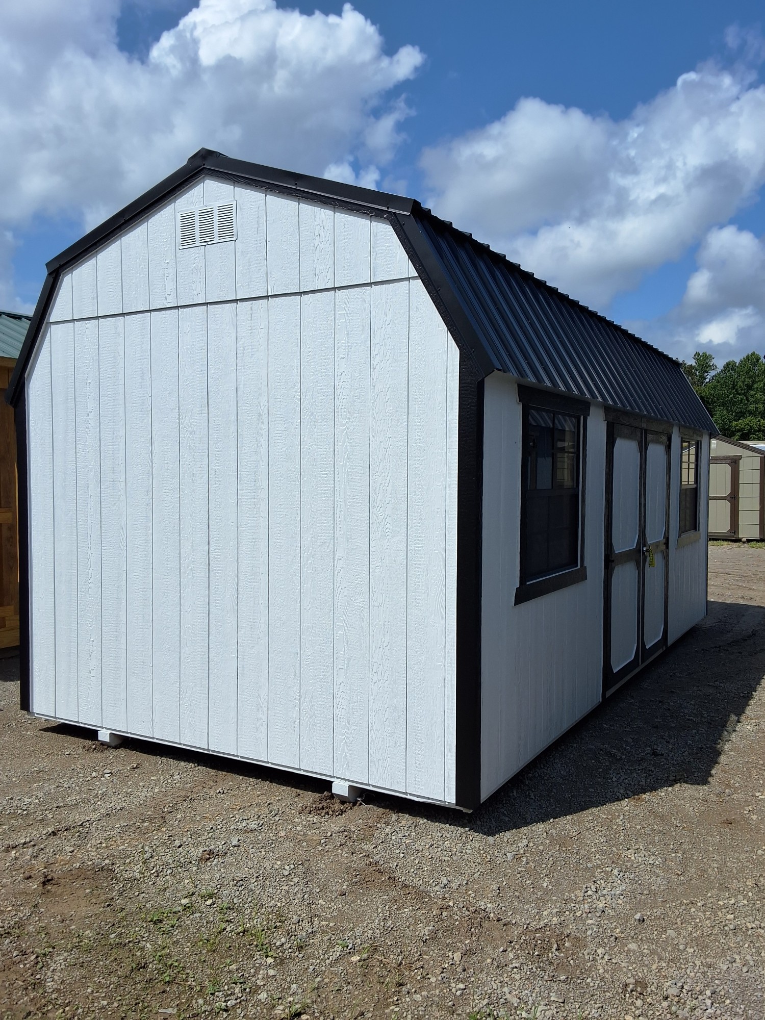 Lofted Barn - 10x20