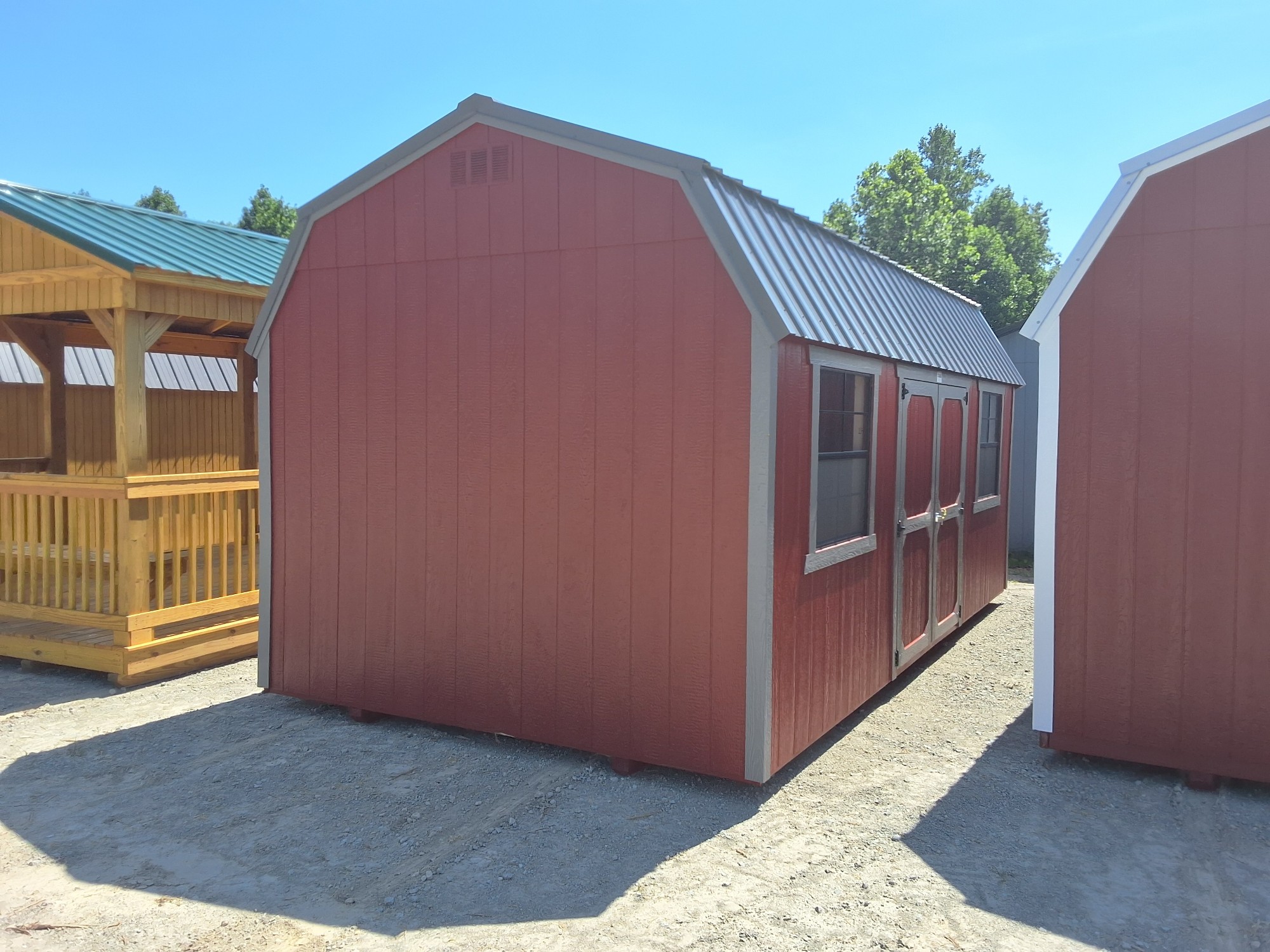Lofted Barn - 10x20