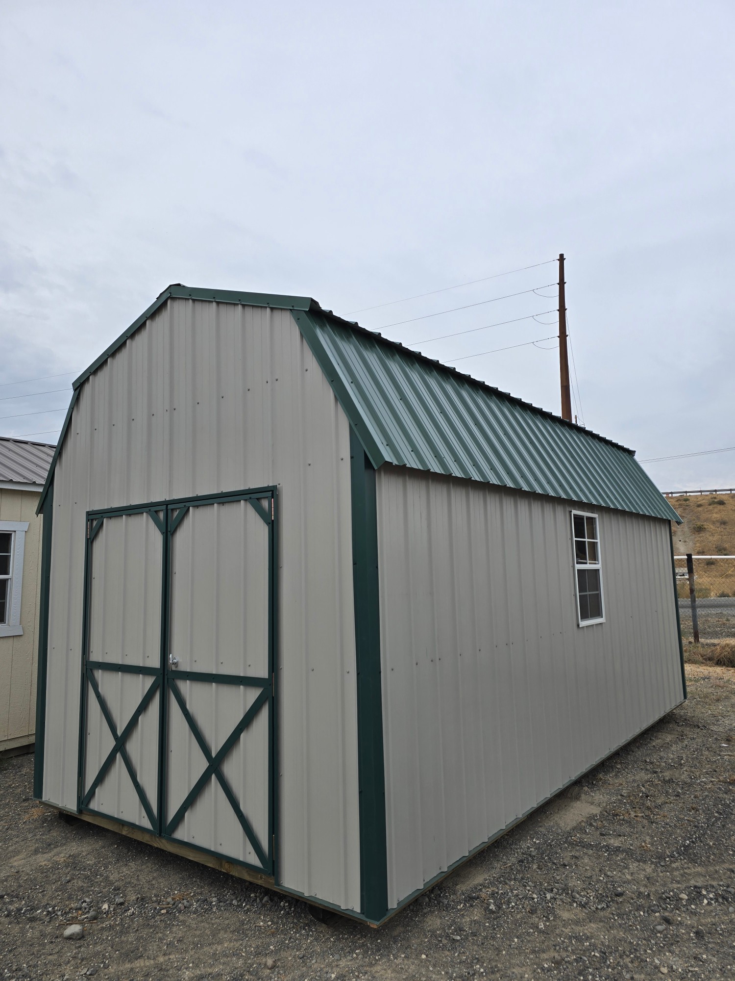 Lofted Barn - 10x20
