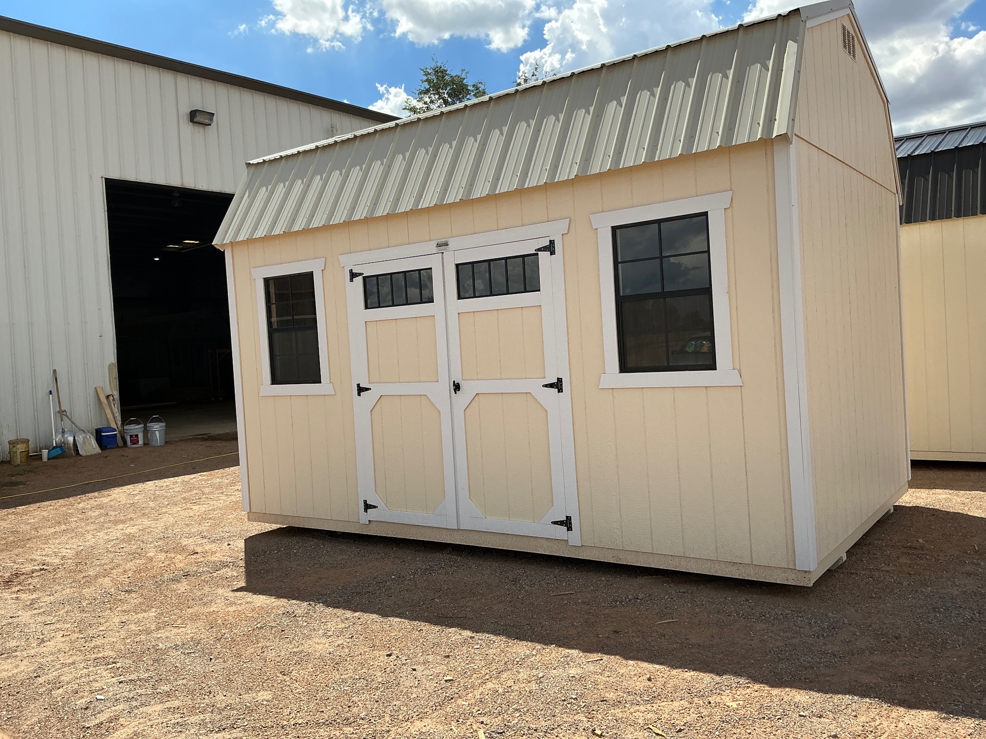 Lofted Barn - 10x16