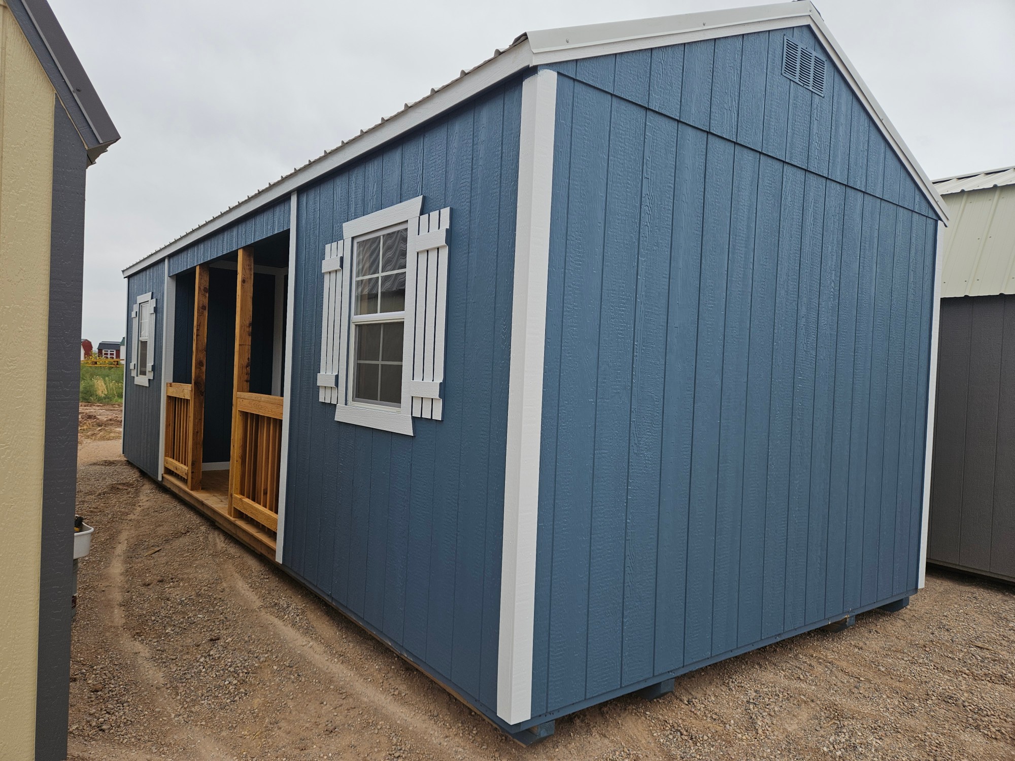Utility Center Porch - 12x28