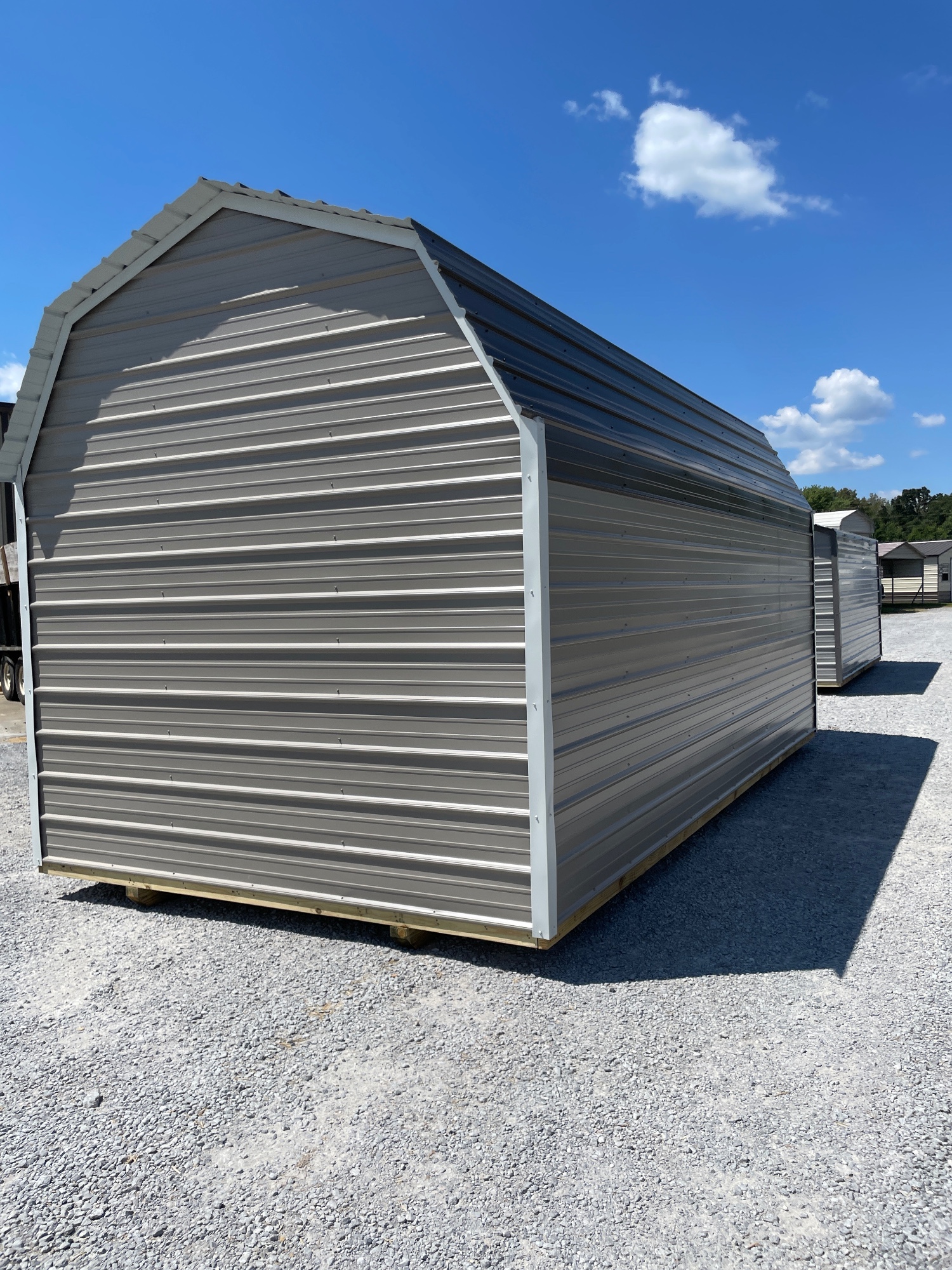 Metal Lofted  - 10X20 image 2