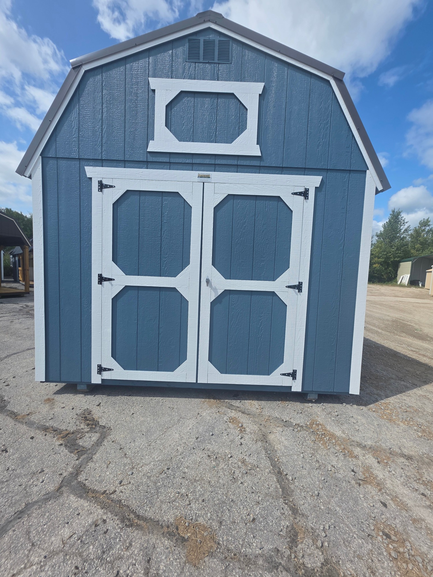 Lofted Barn - 10x12