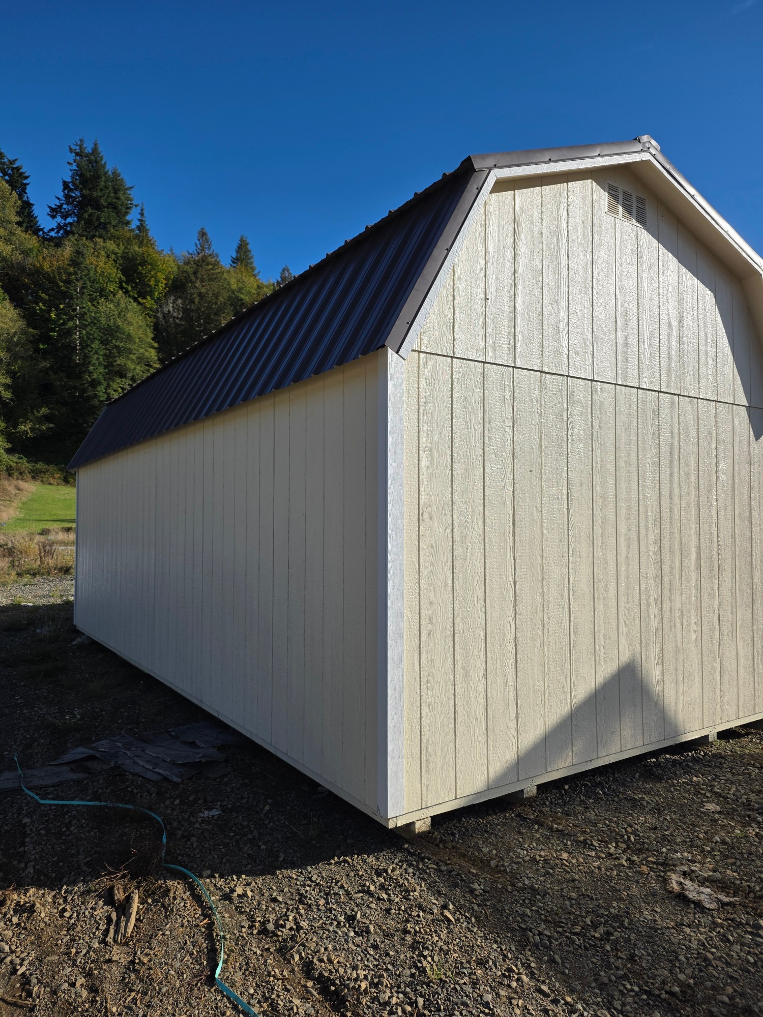 12x24 Lofted Barn photo 2