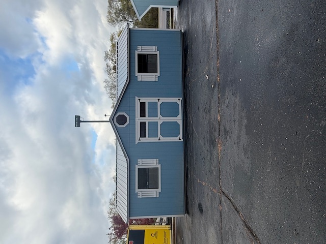 Utility Gable Dormer – 12×28