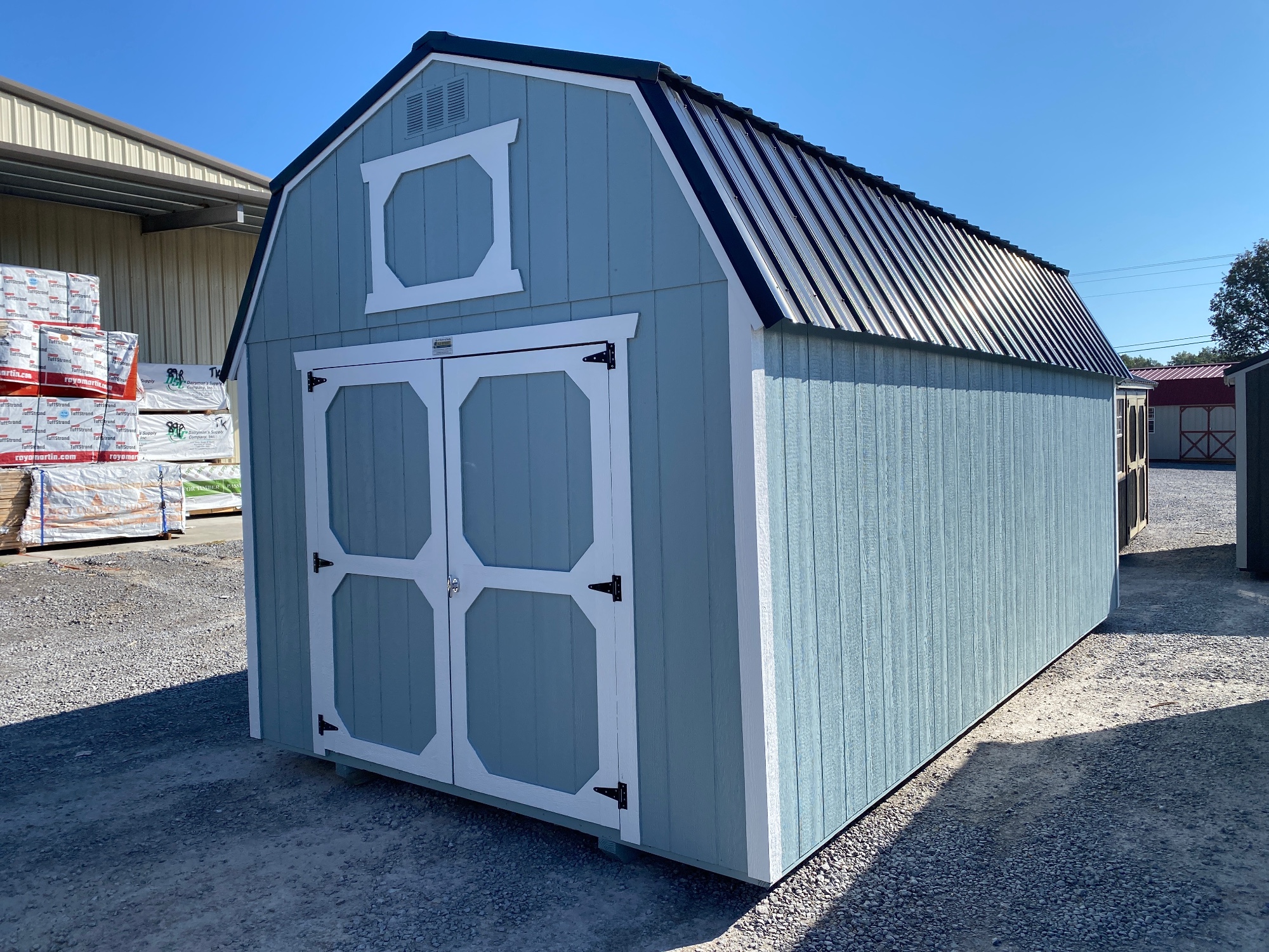 Lofted Barn - 10x20