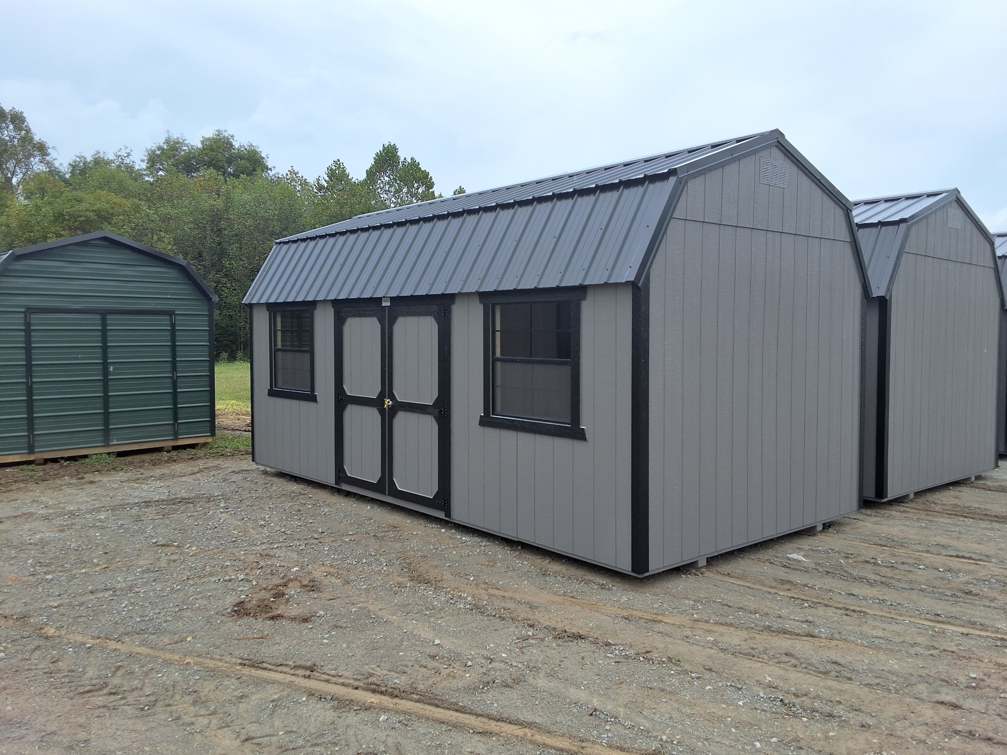 Lofted Barn - 10x20