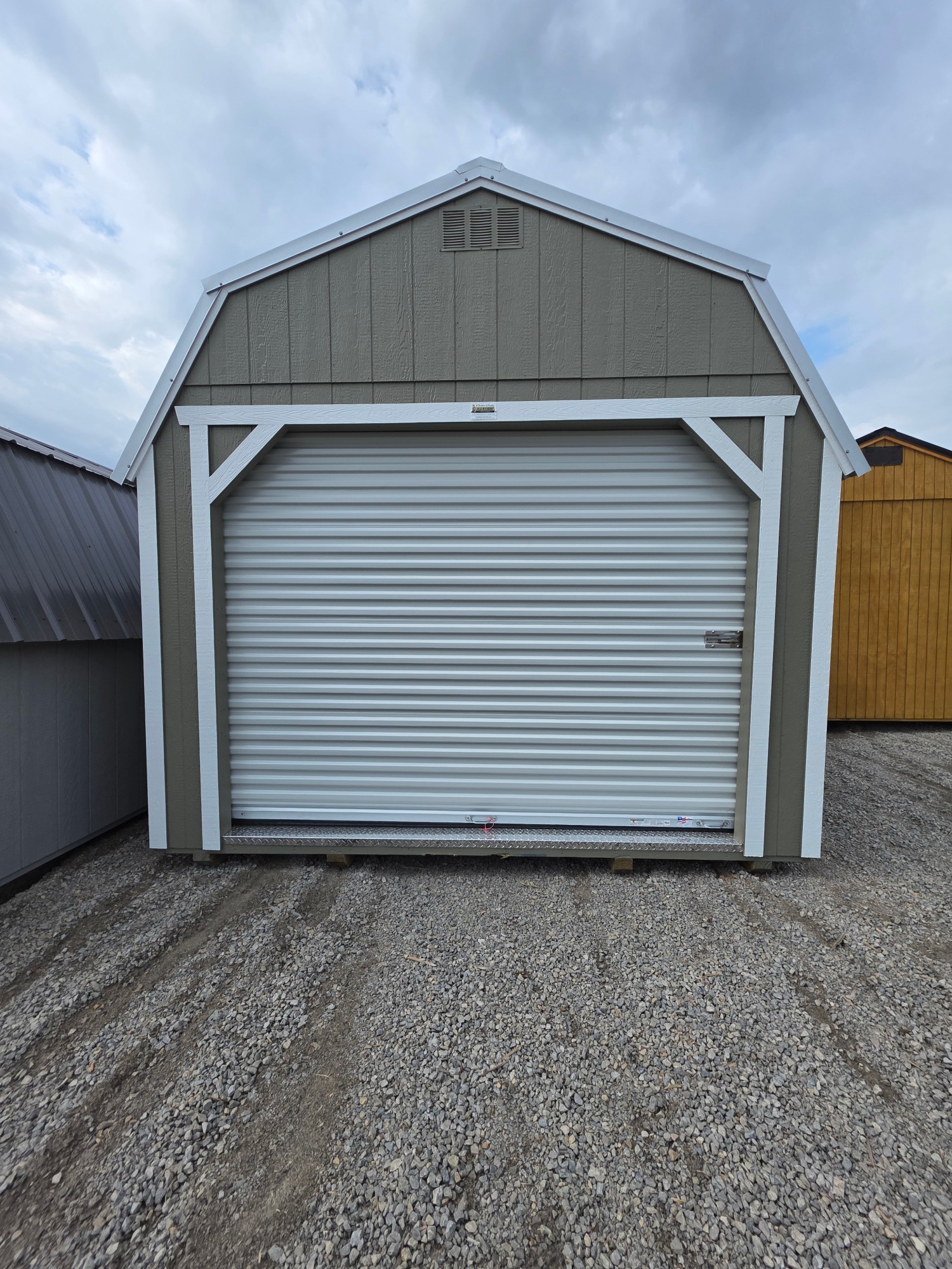 Lofted Barn Garage - 12x16