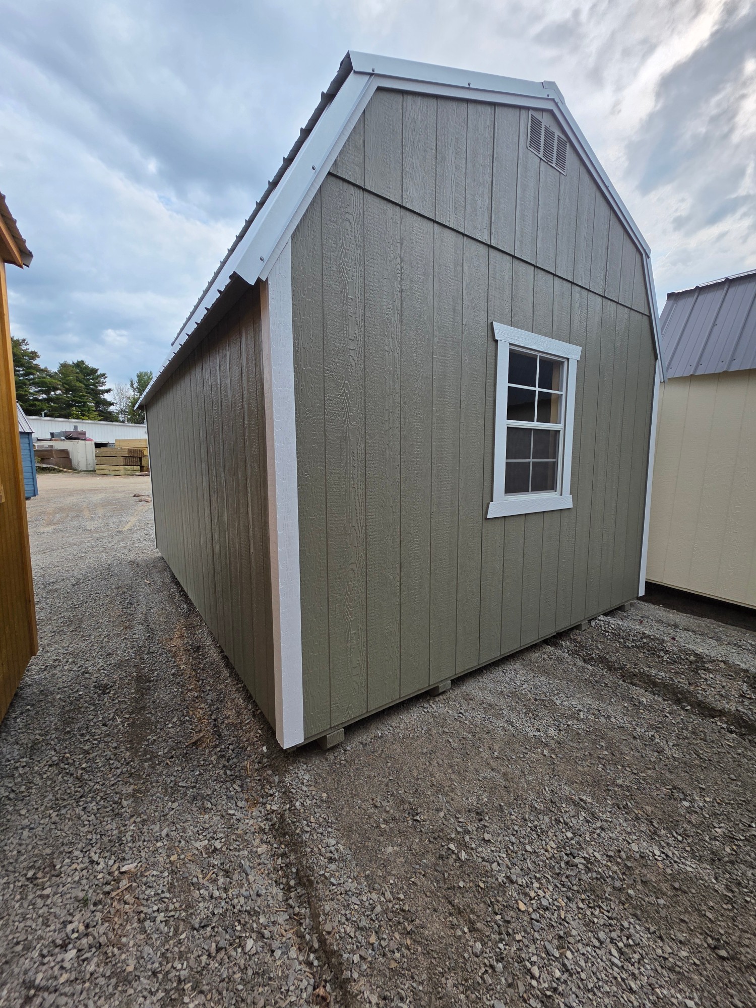 Lofted Barn Garage - 12x16 image 2